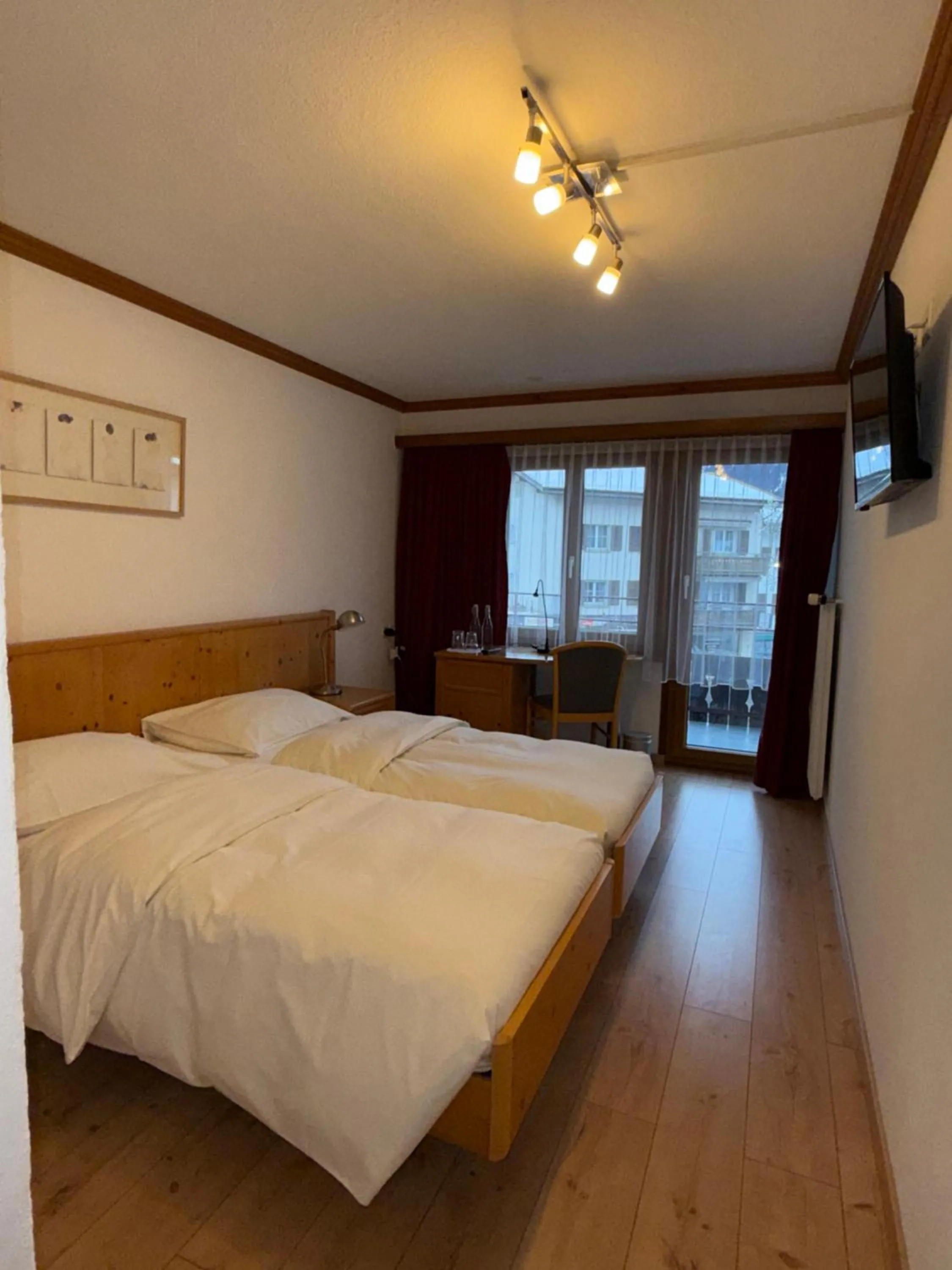Bed in Hotel Alpenblick