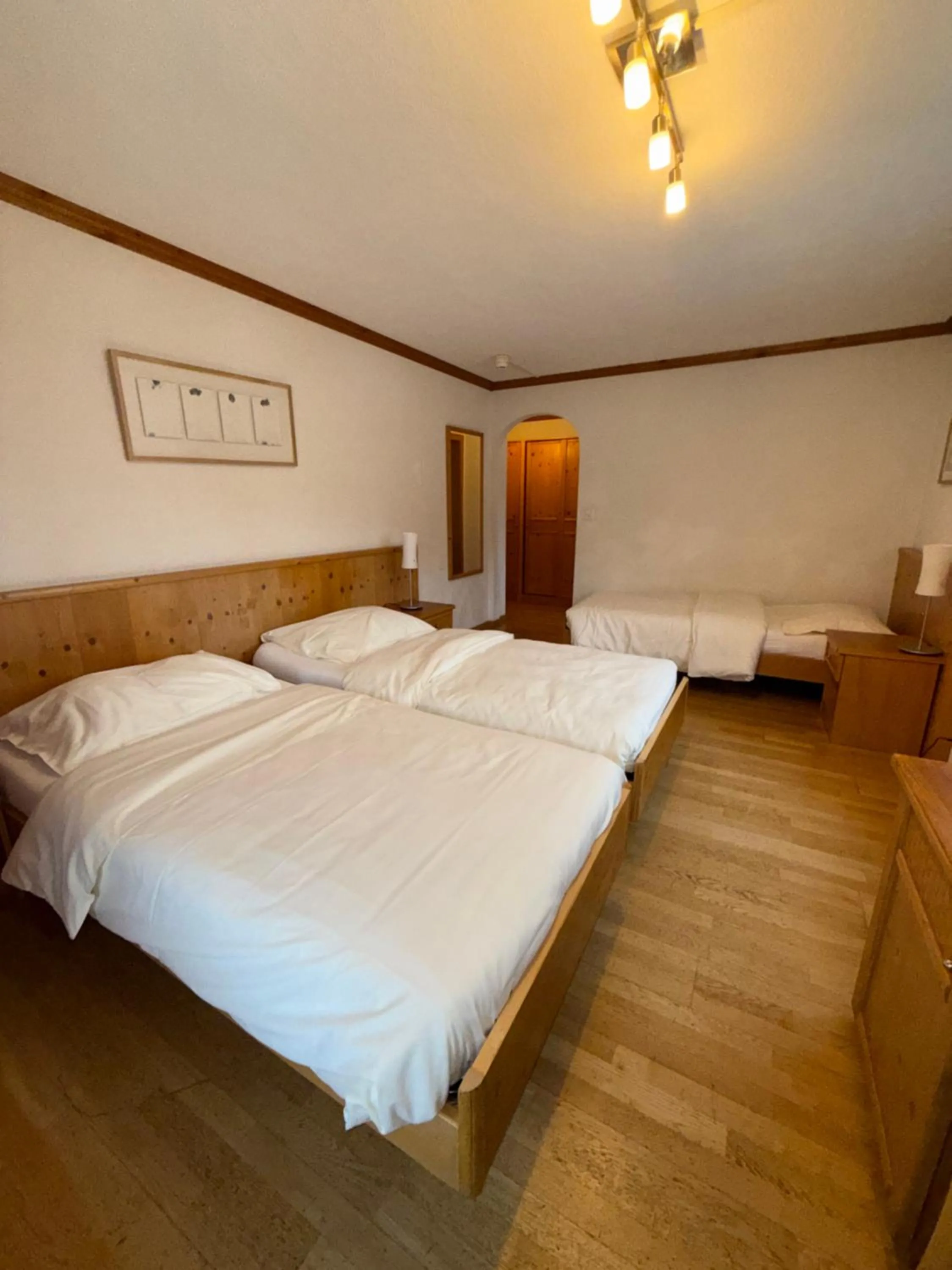 Bed in Hotel Alpenblick
