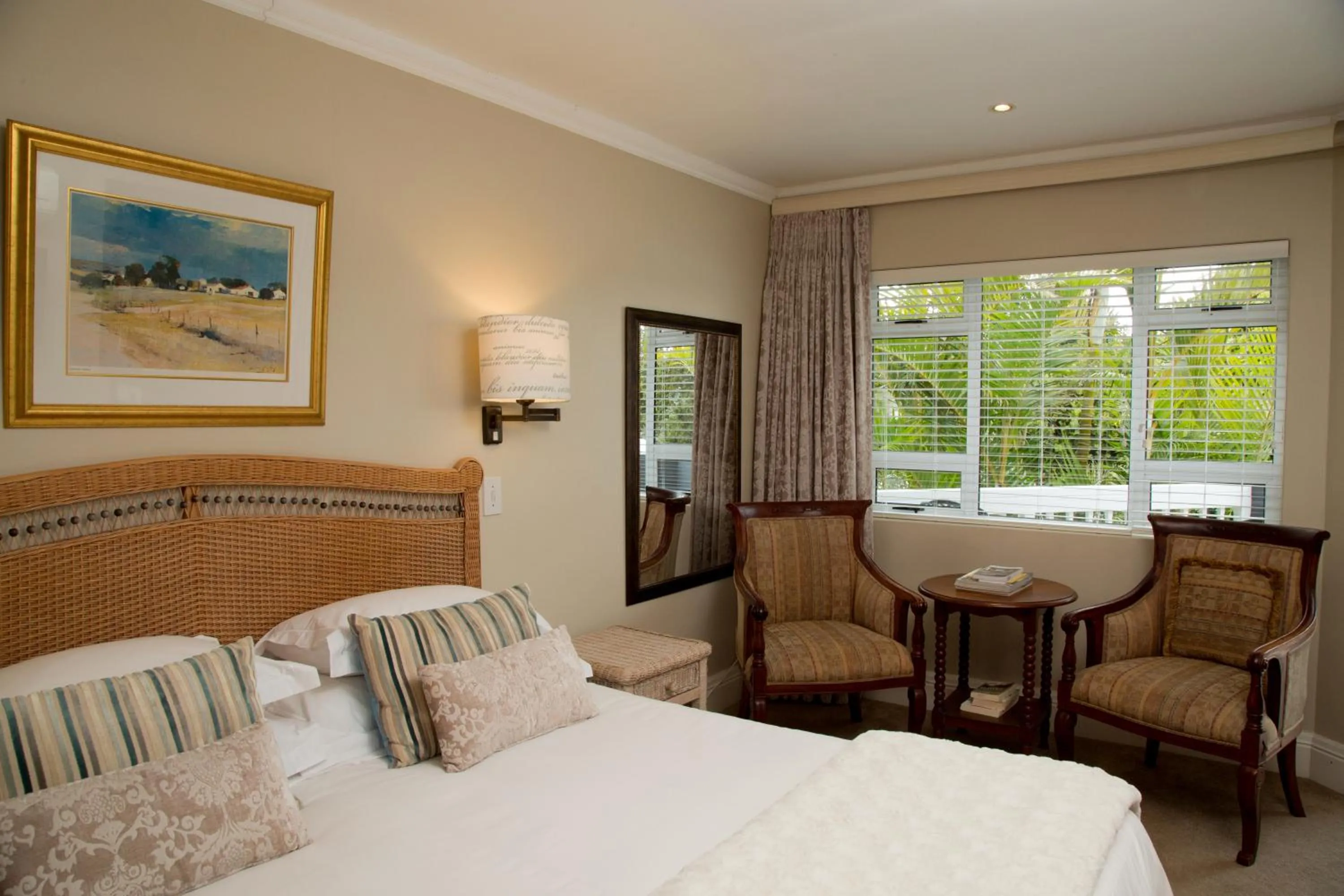 Bedroom, Bed in Serendipity Country House & Restaurant