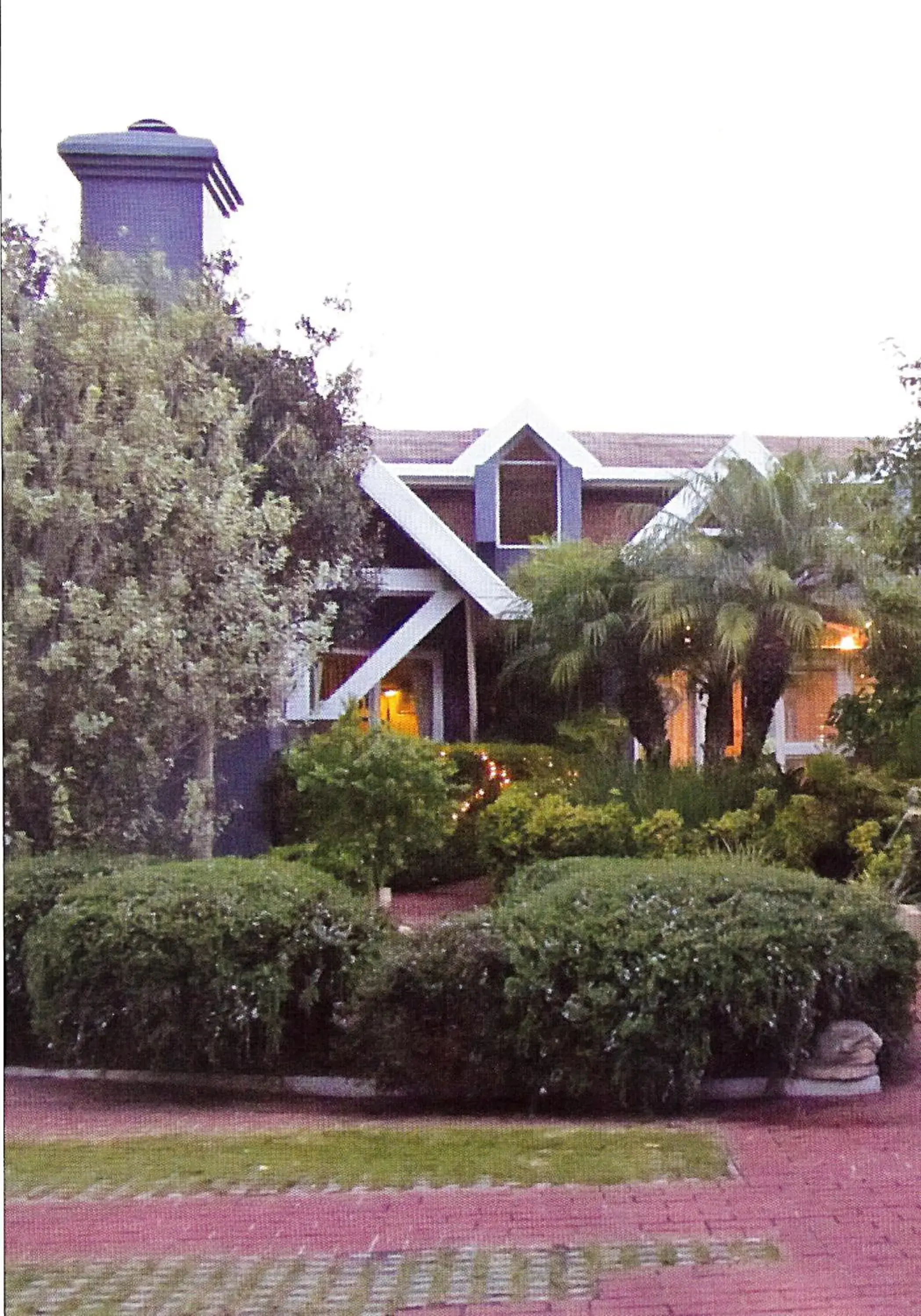 Property building in Serendipity Country House & Restaurant Property building in Serendipity Country House & Restaurant