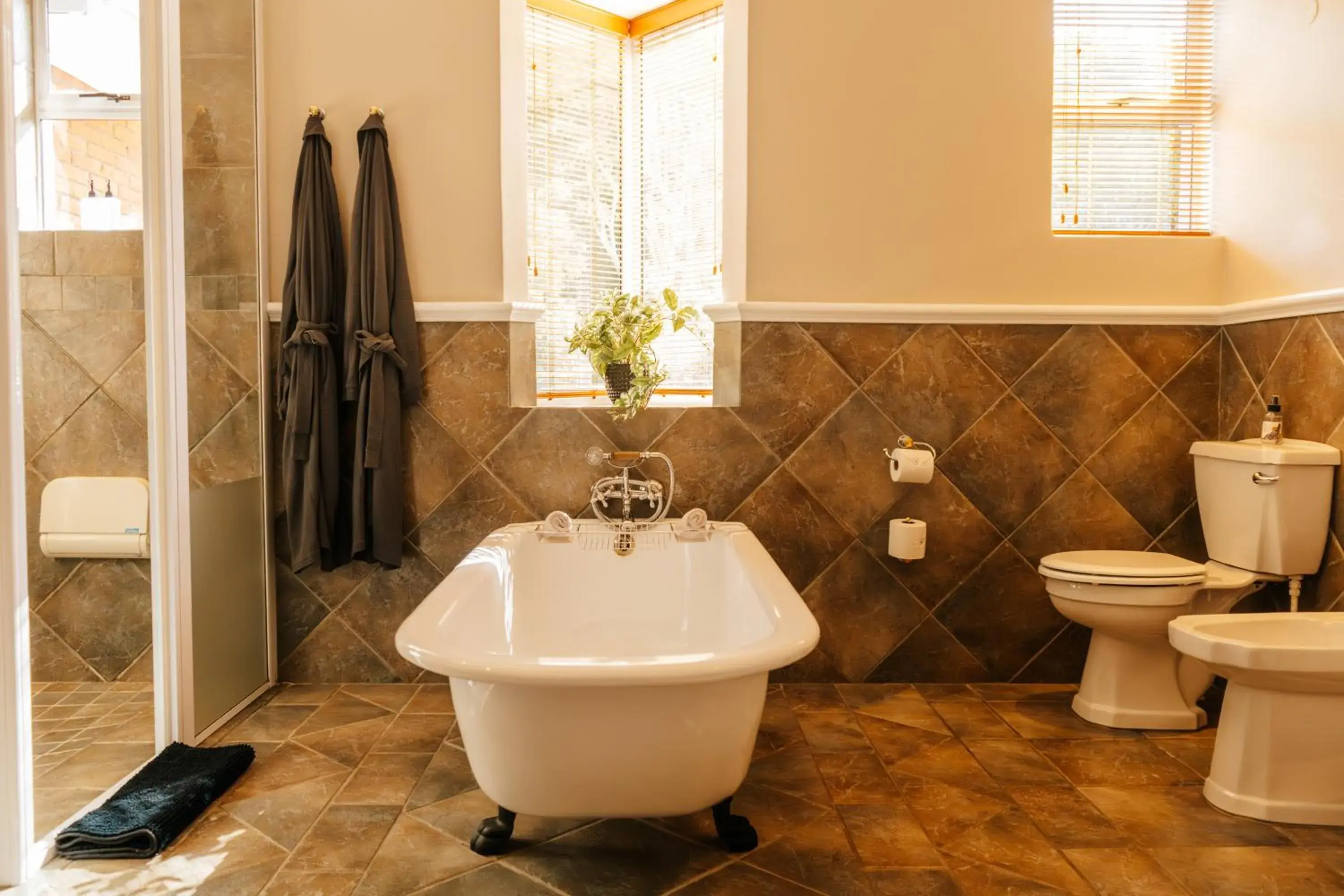 Bath in Serendipity Country House & Restaurant Bath in Serendipity Country House & Restaurant