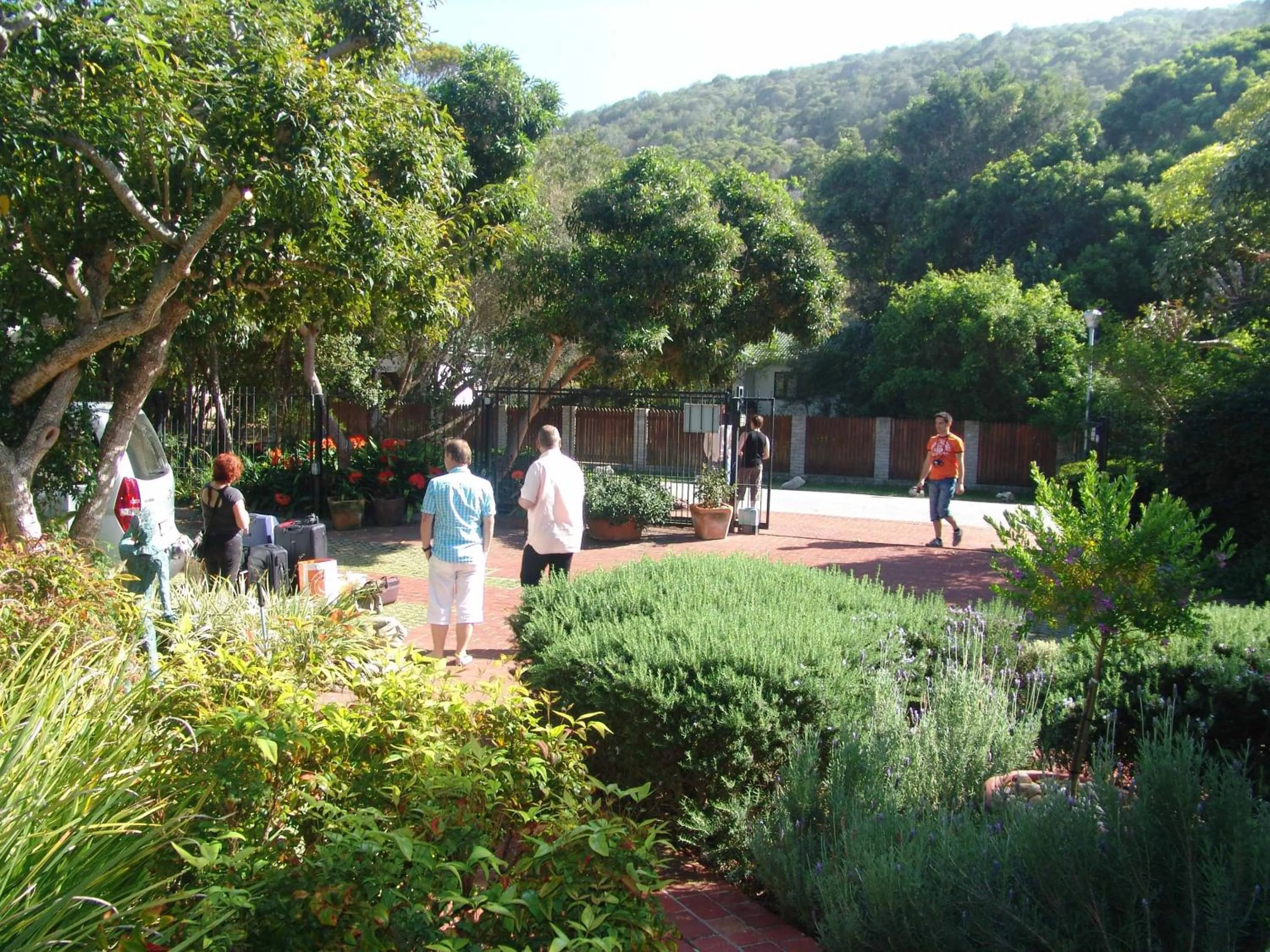 People in Serendipity Country House & Restaurant