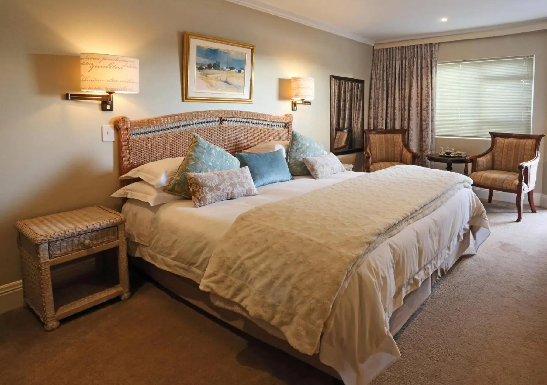 Bed in Serendipity Country House & Restaurant