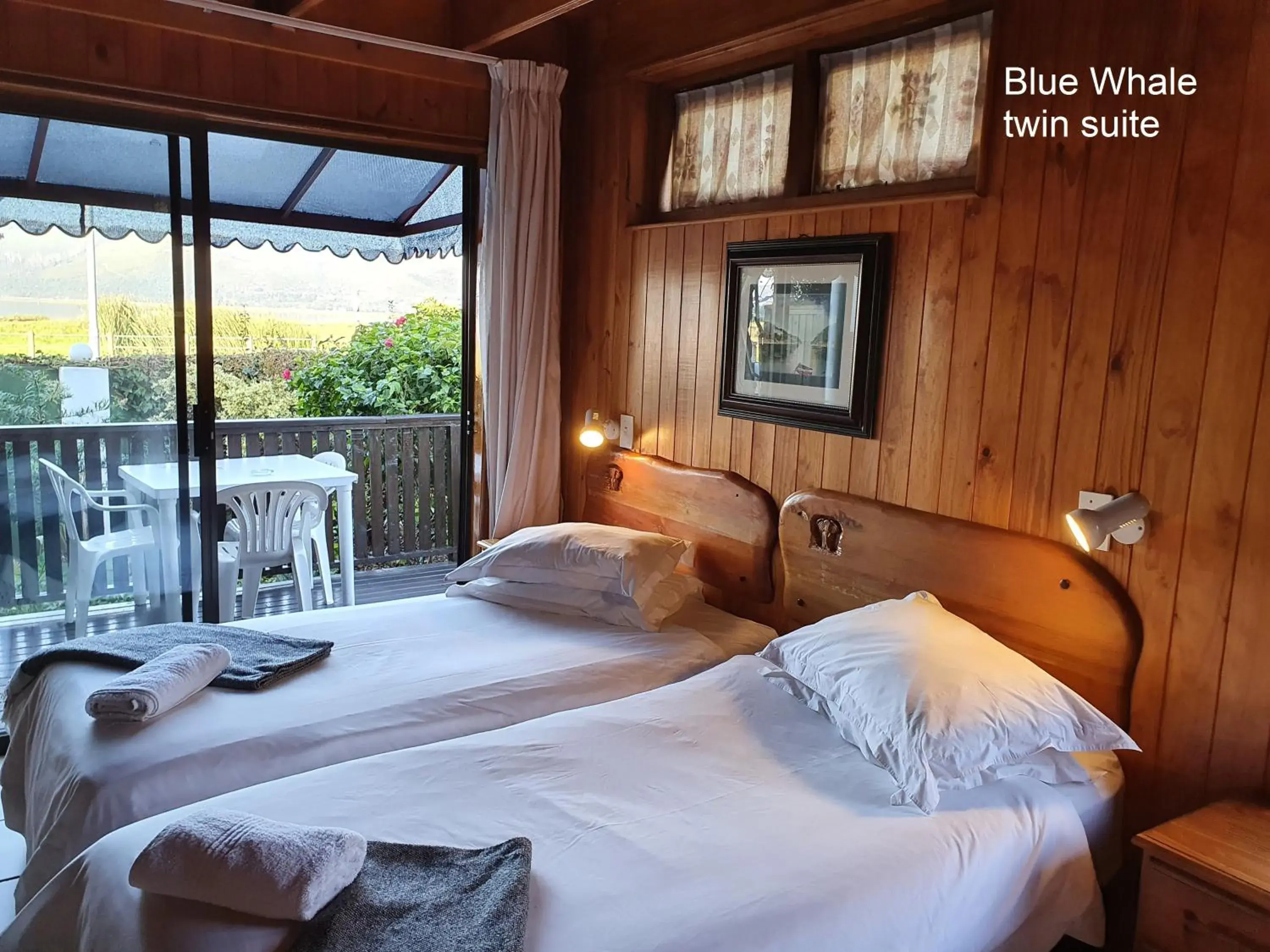 Bed in Lakeside Accommodation Bed in Lakeside Accommodation