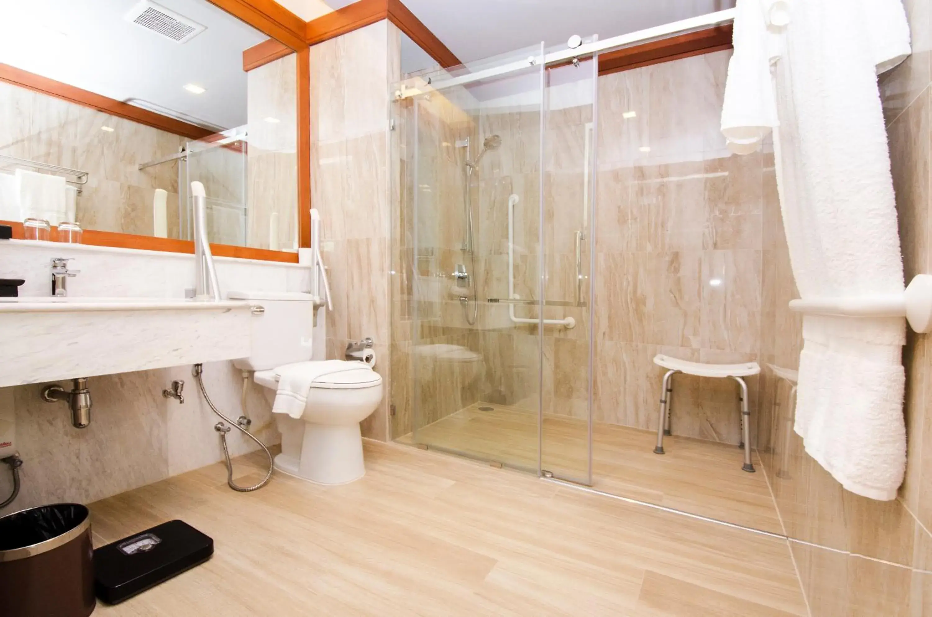 Bathroom in Plakan Resort Bathroom in Plakan Resort