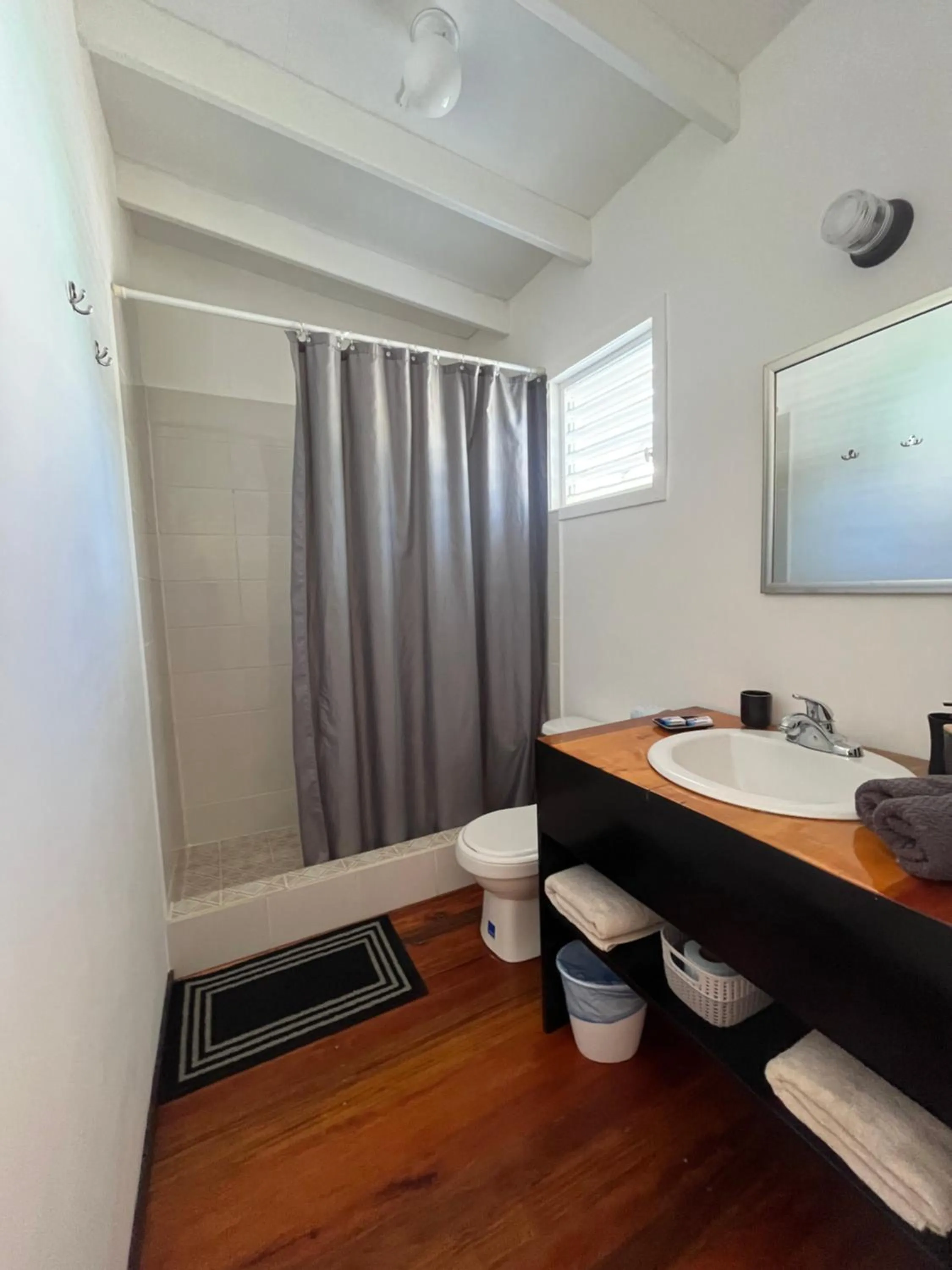 Bathroom, Bed in DreamCabanas