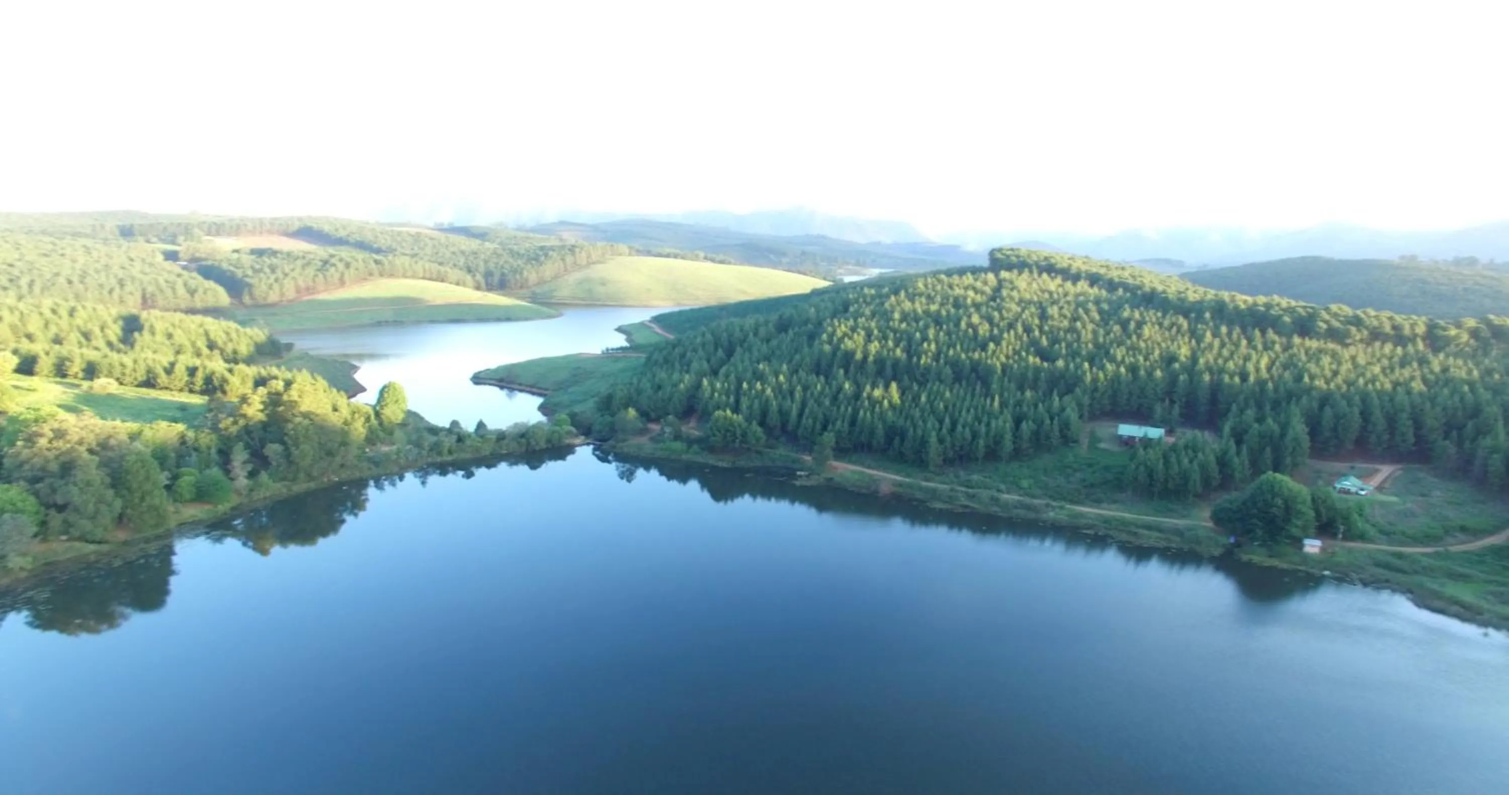 Natural landscape in Stanford Lake lodge