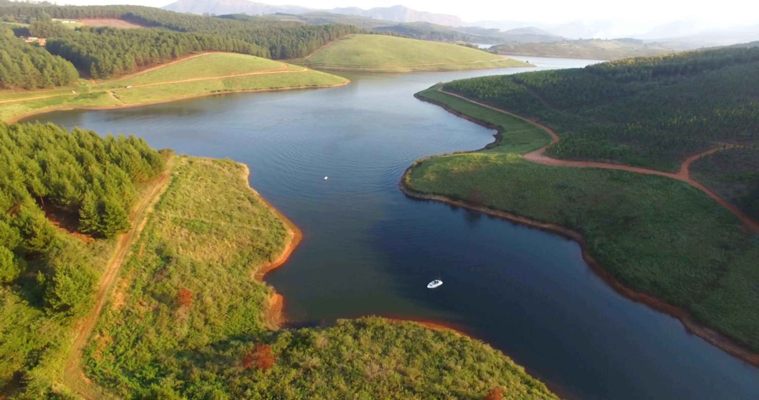 Natural landscape in Stanford Lake lodge