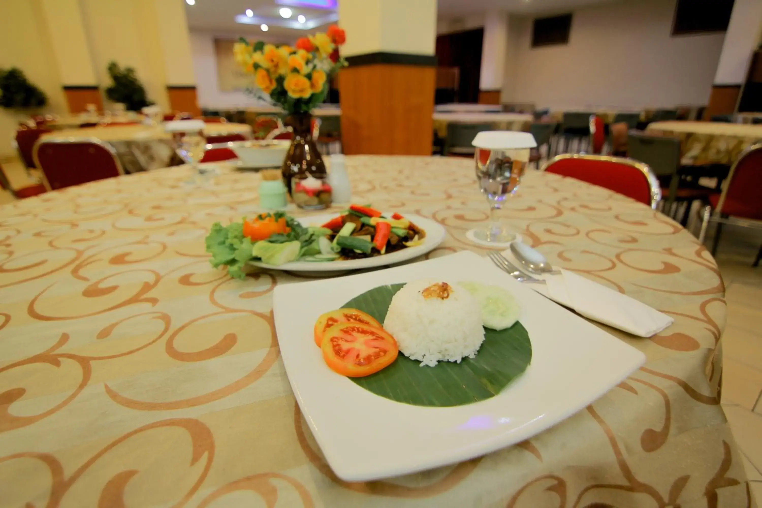 Asian breakfast in University Hotel