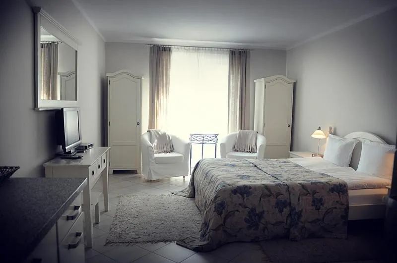 TV and multimedia, Bed in Villa Park Wisełka Spa & Wellness