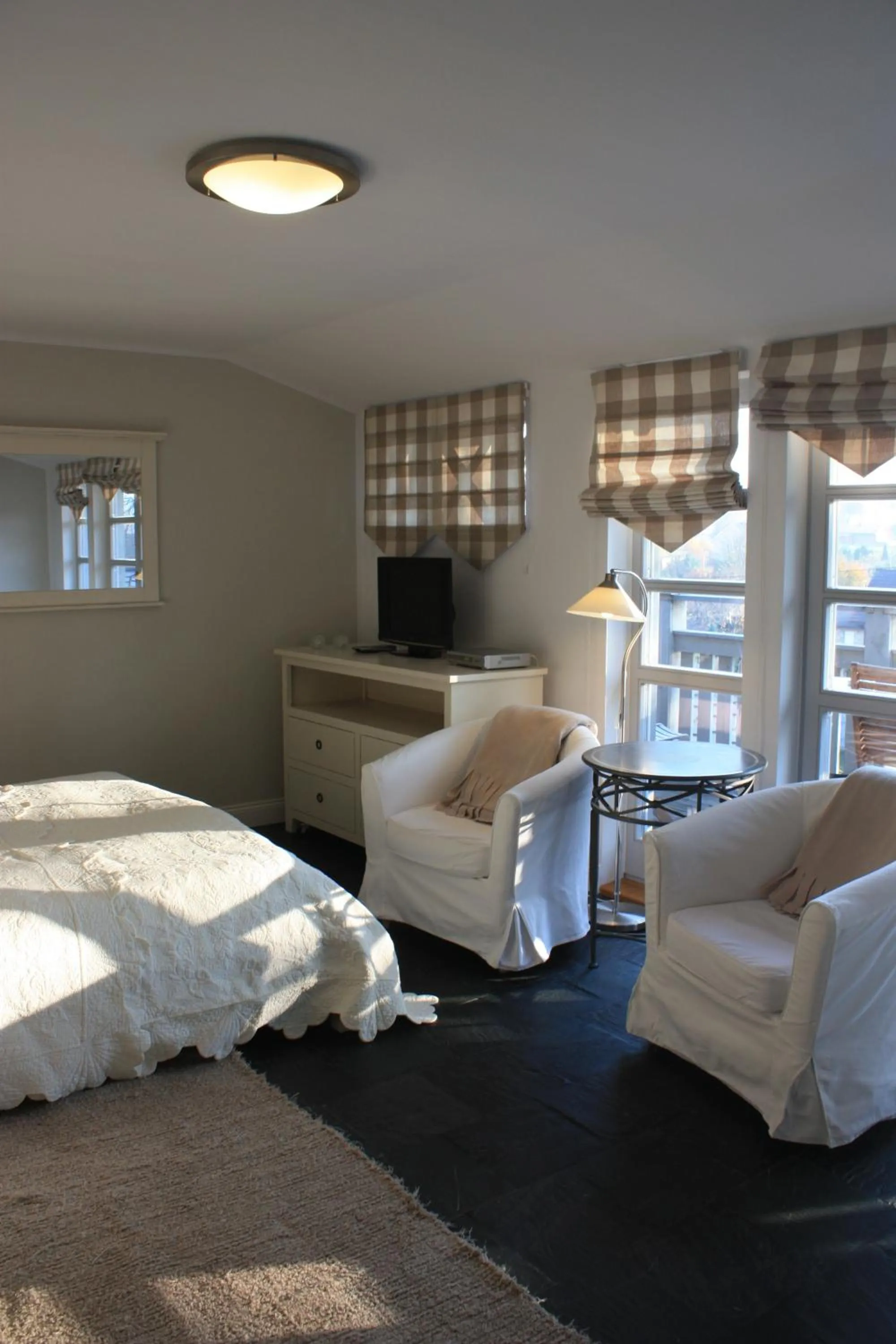 Photo of the whole room, Bed in Villa Park Wisełka Spa & Wellness