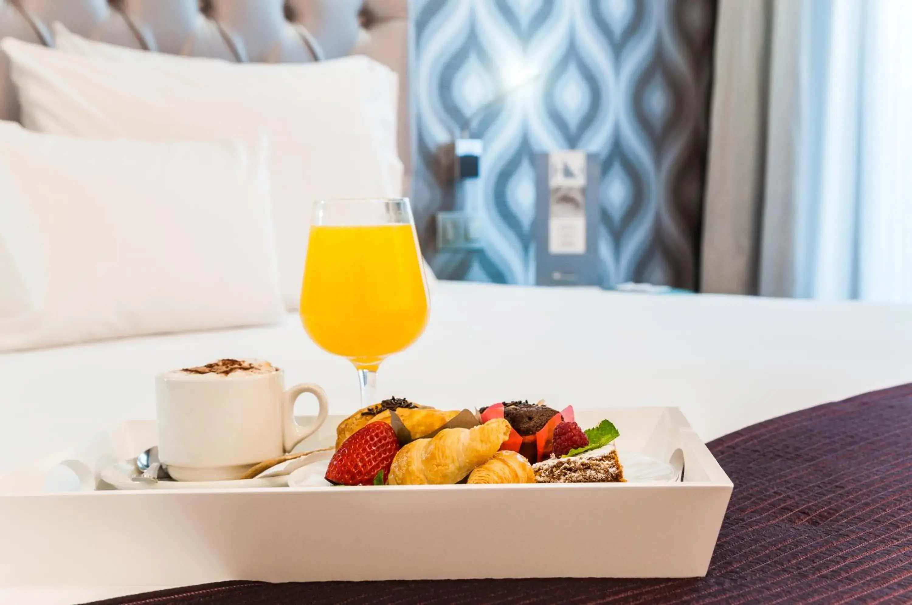 Bed in Ikonik Ramblas Bed in Ikonik Ramblas