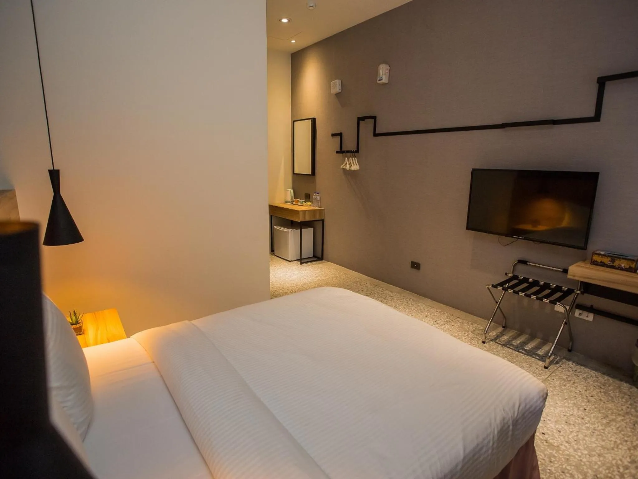 Bed in Rainbow Hotel