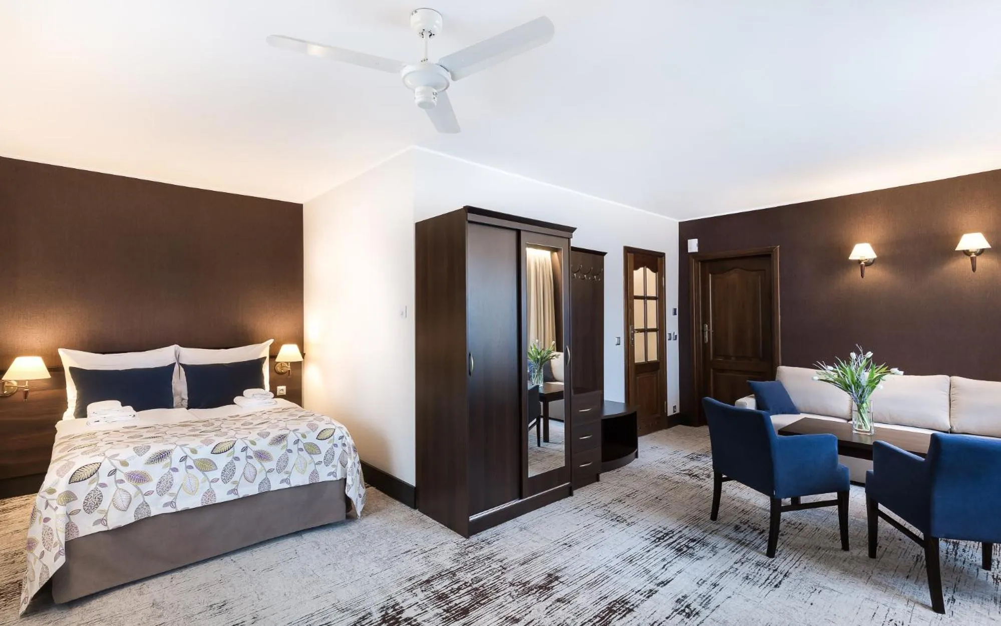 Living room, Bed in Willa Spa Scaliano