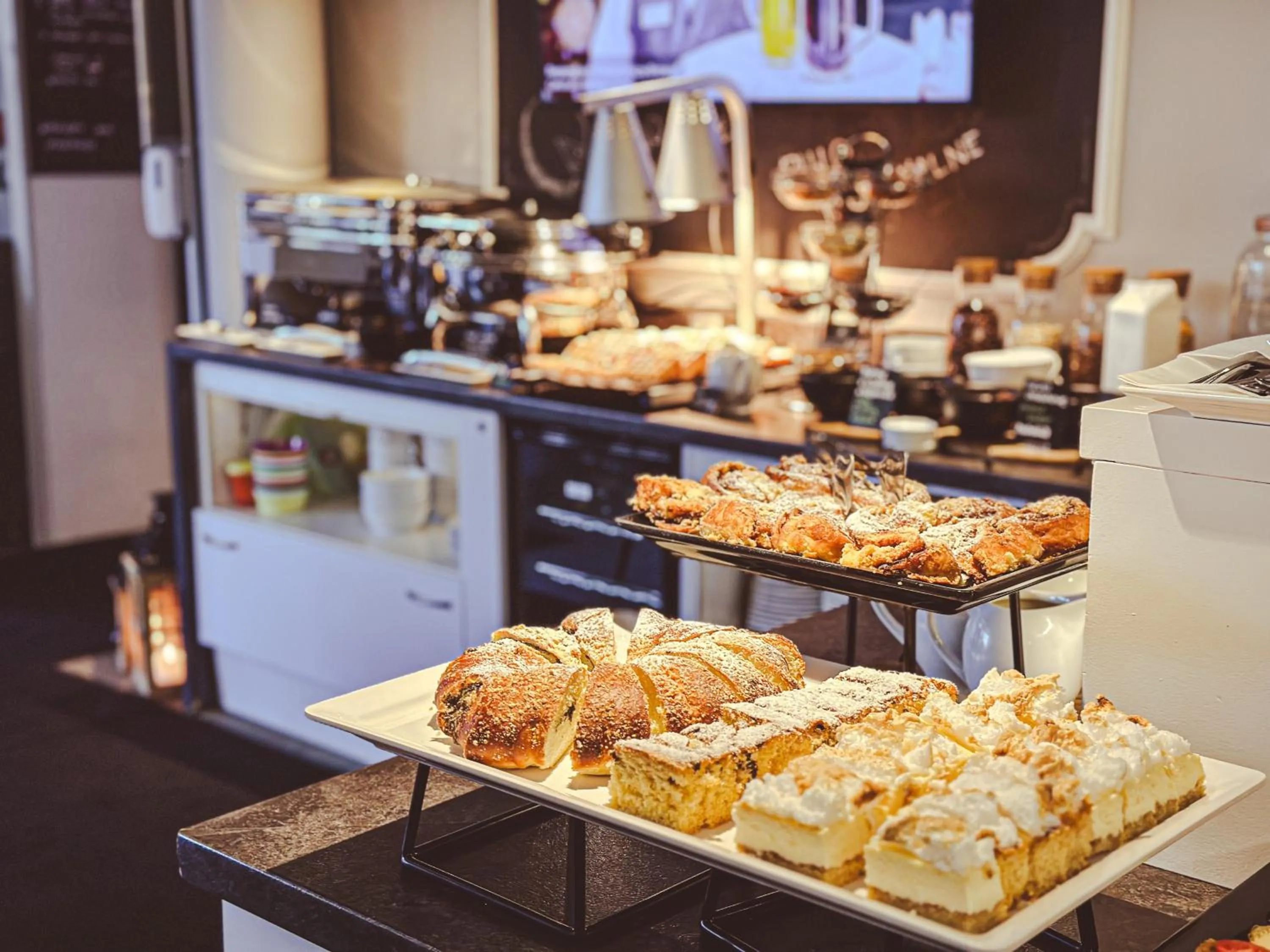 Restaurant/places to eat in Willa Spa Scaliano