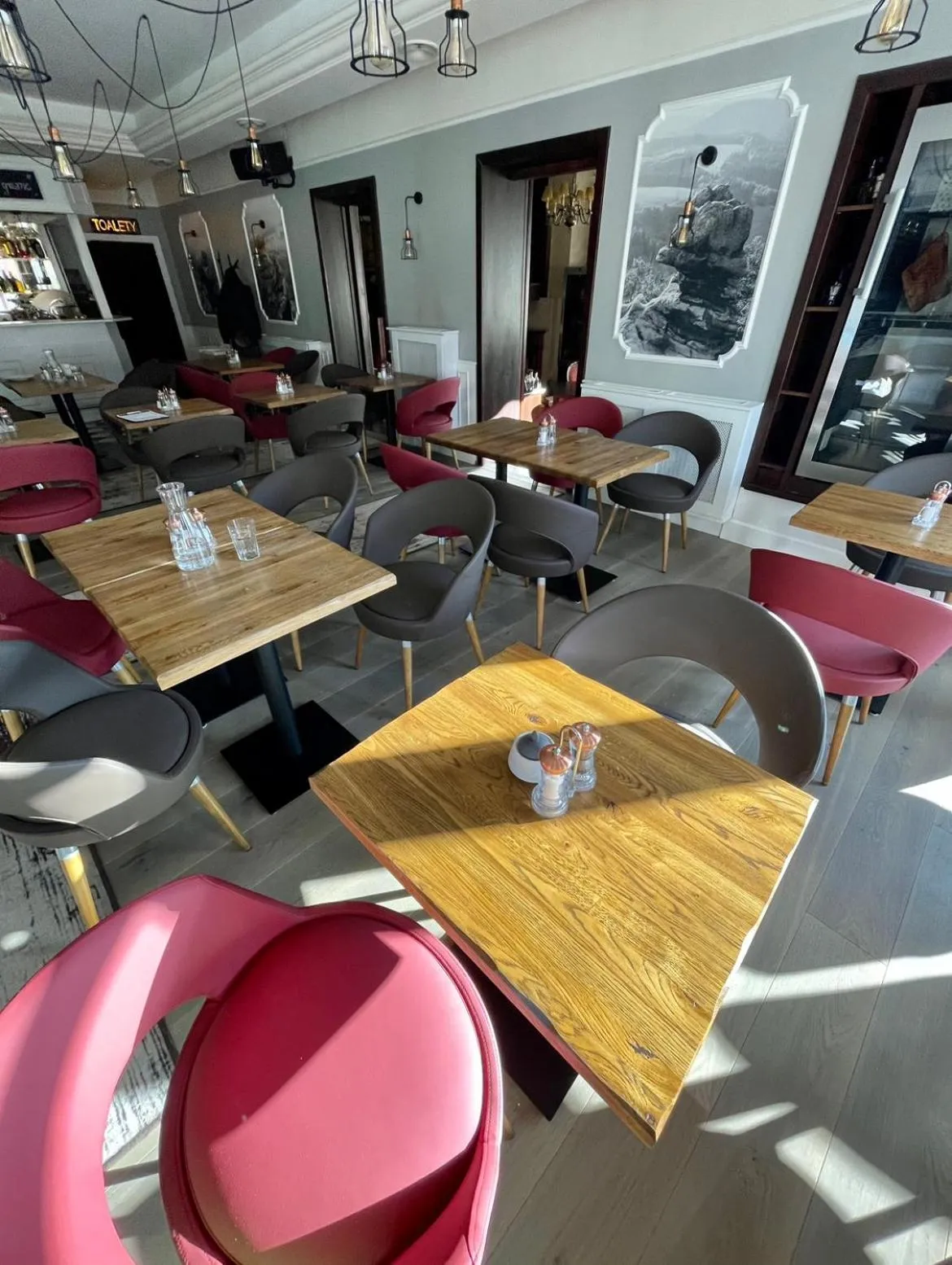 Restaurant/places to eat in Willa Spa Scaliano