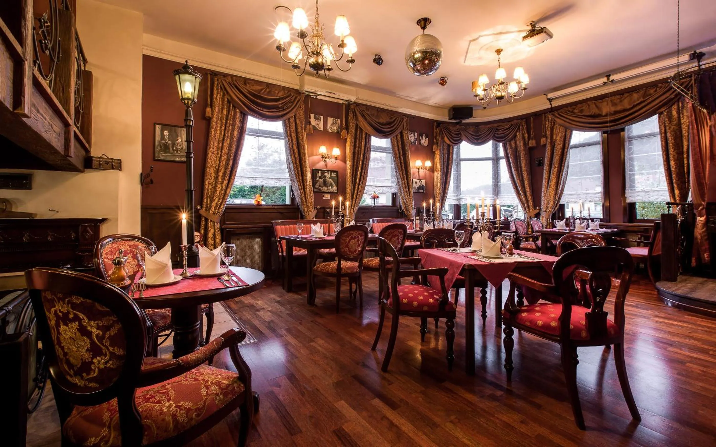 Restaurant/places to eat in Willa Spa Scaliano