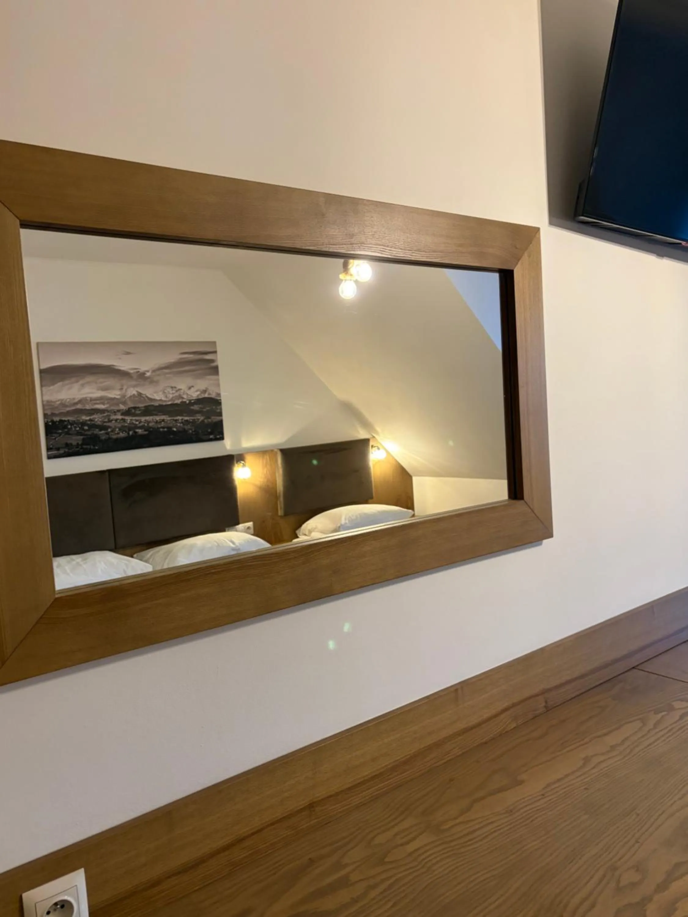 ZAJAZD BIAŁCZAŃSKI Dom Wypoczynkowy Restauracja