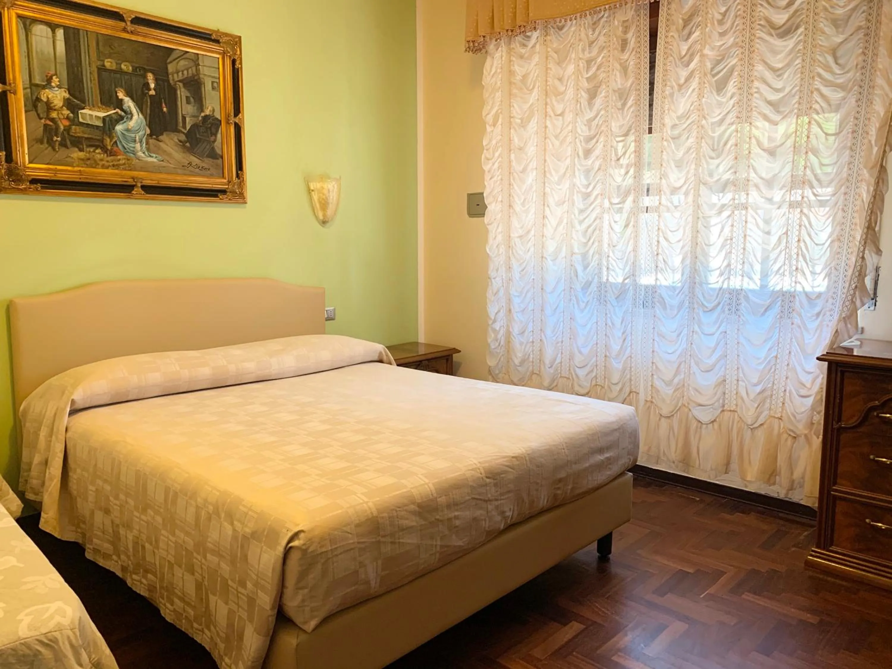Bed in Albergo Hotel Villaggio Ristorante Tanit