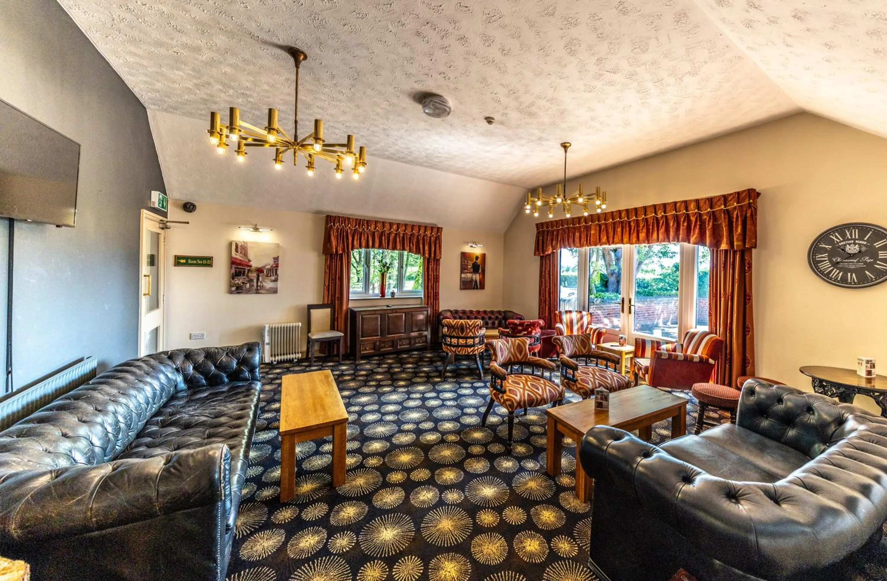 Restaurant/places to eat in The Boars Head Hotel