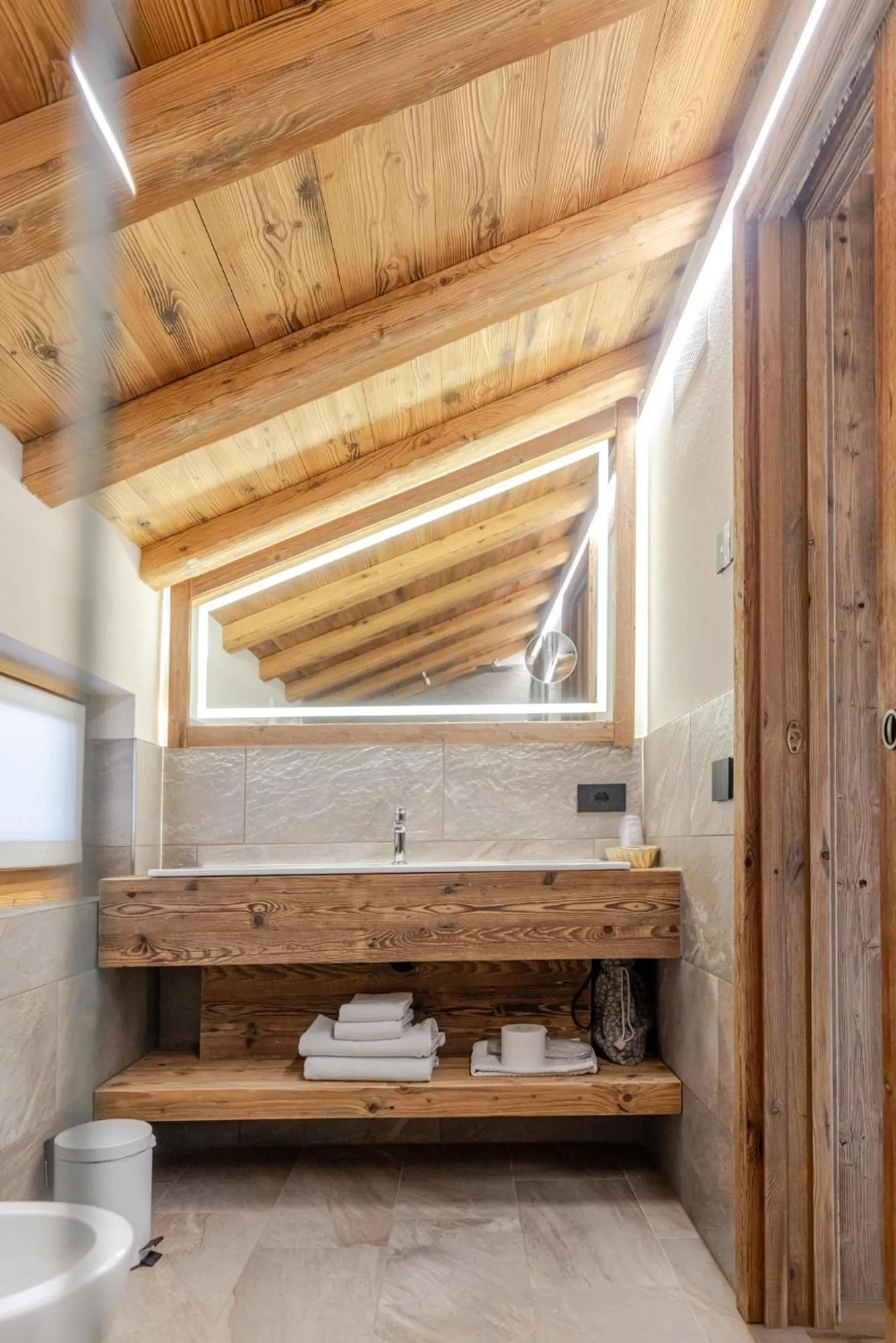 Bathroom in Hotel La Montanina