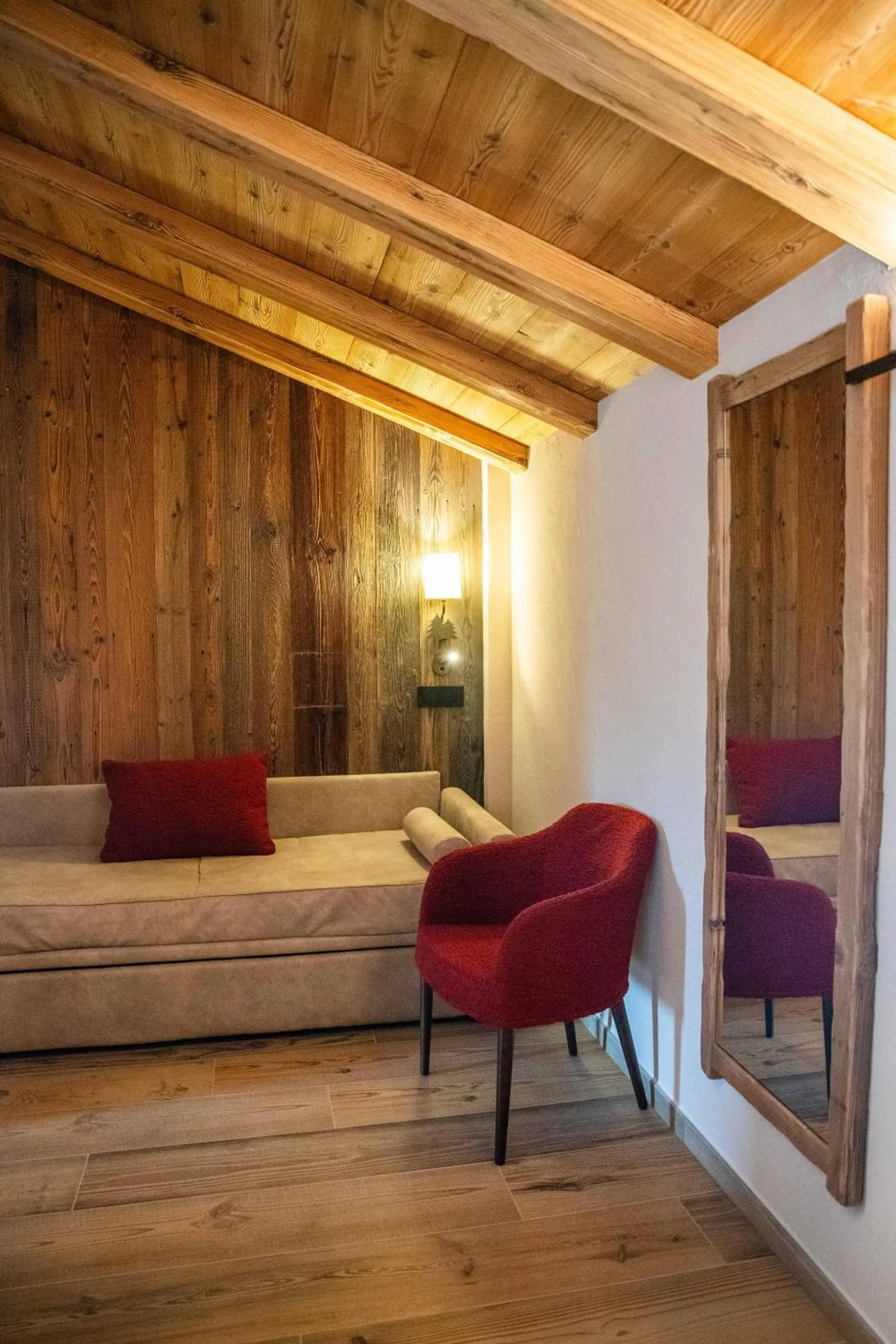 Photo of the whole room, Bed in Hotel La Montanina