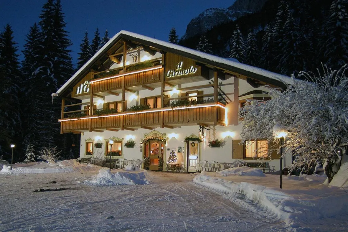 Winter in Hotel Garnì Il Cirmolo