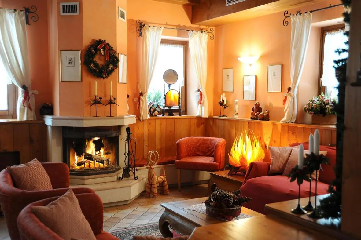 Day in Hotel Garnì Il Cirmolo