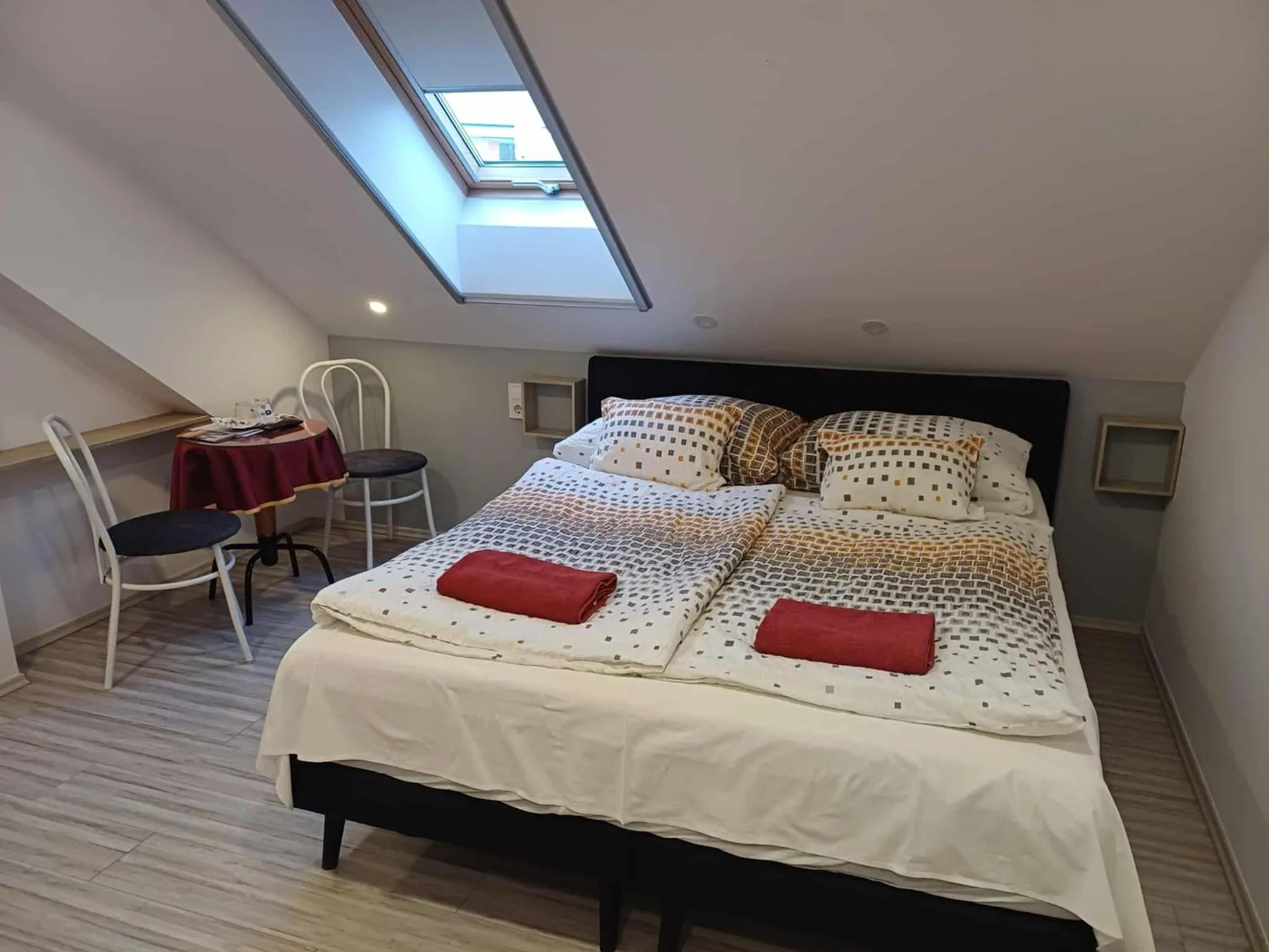 Bed in Fehér Hajó Panzió Győr