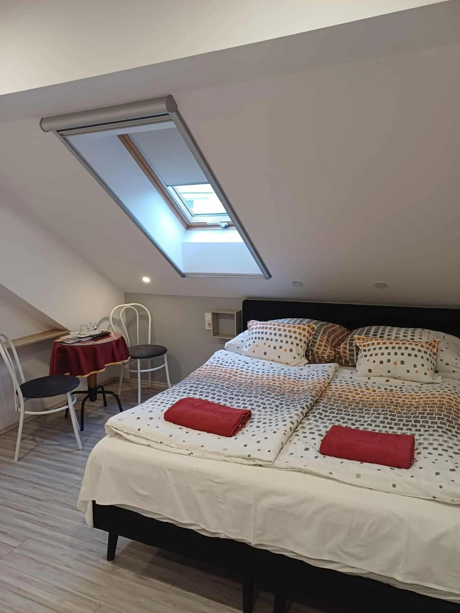 Bed in Fehér Hajó Panzió Győr