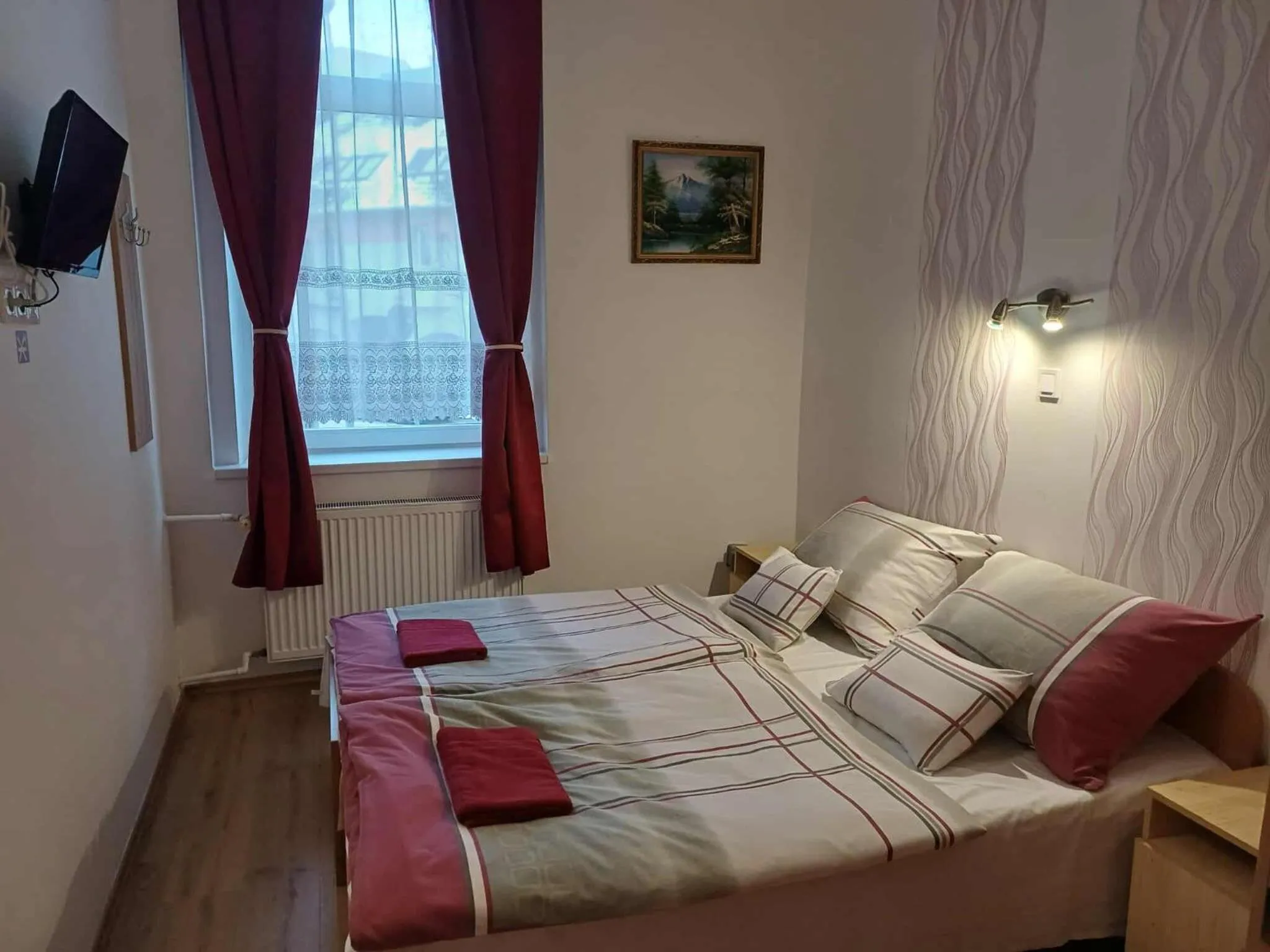 Bed in Fehér Hajó Panzió Győr