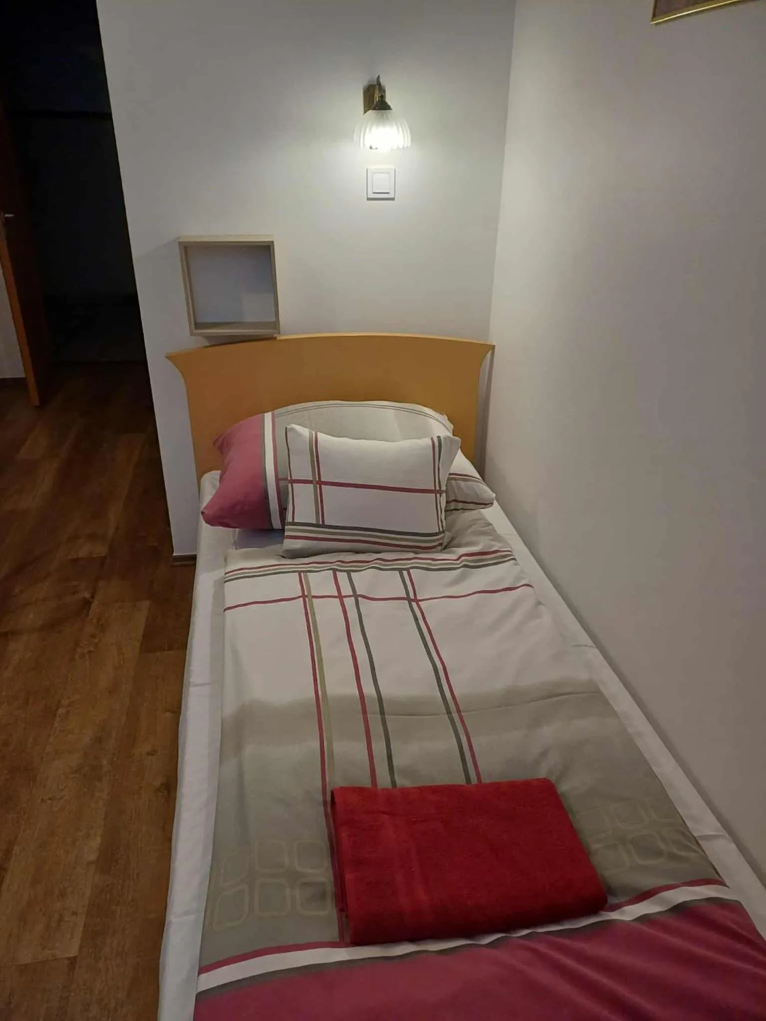 Bed in Fehér Hajó Panzió Győr