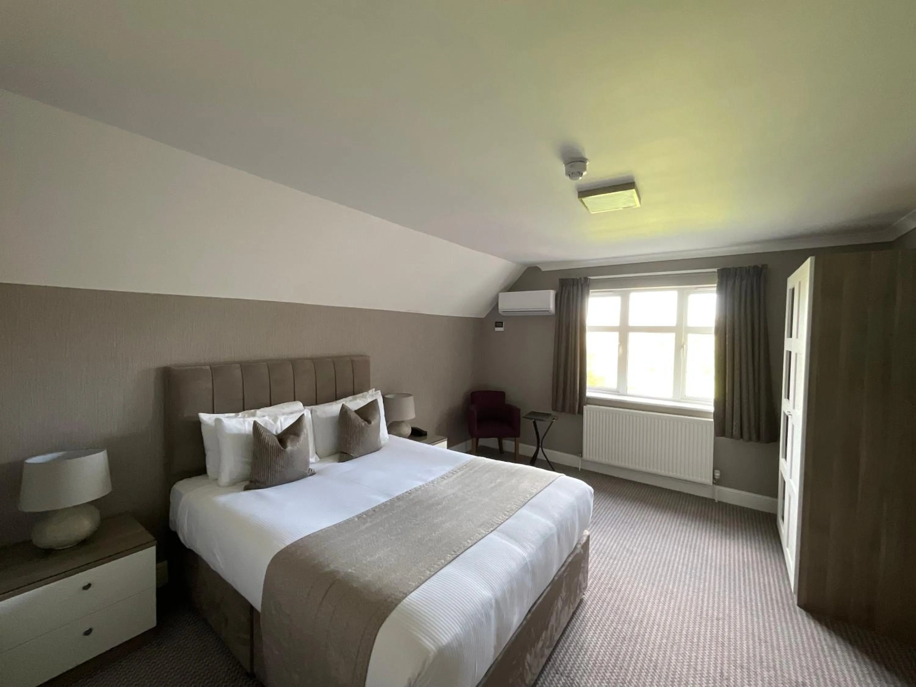 Bed in The Riverside