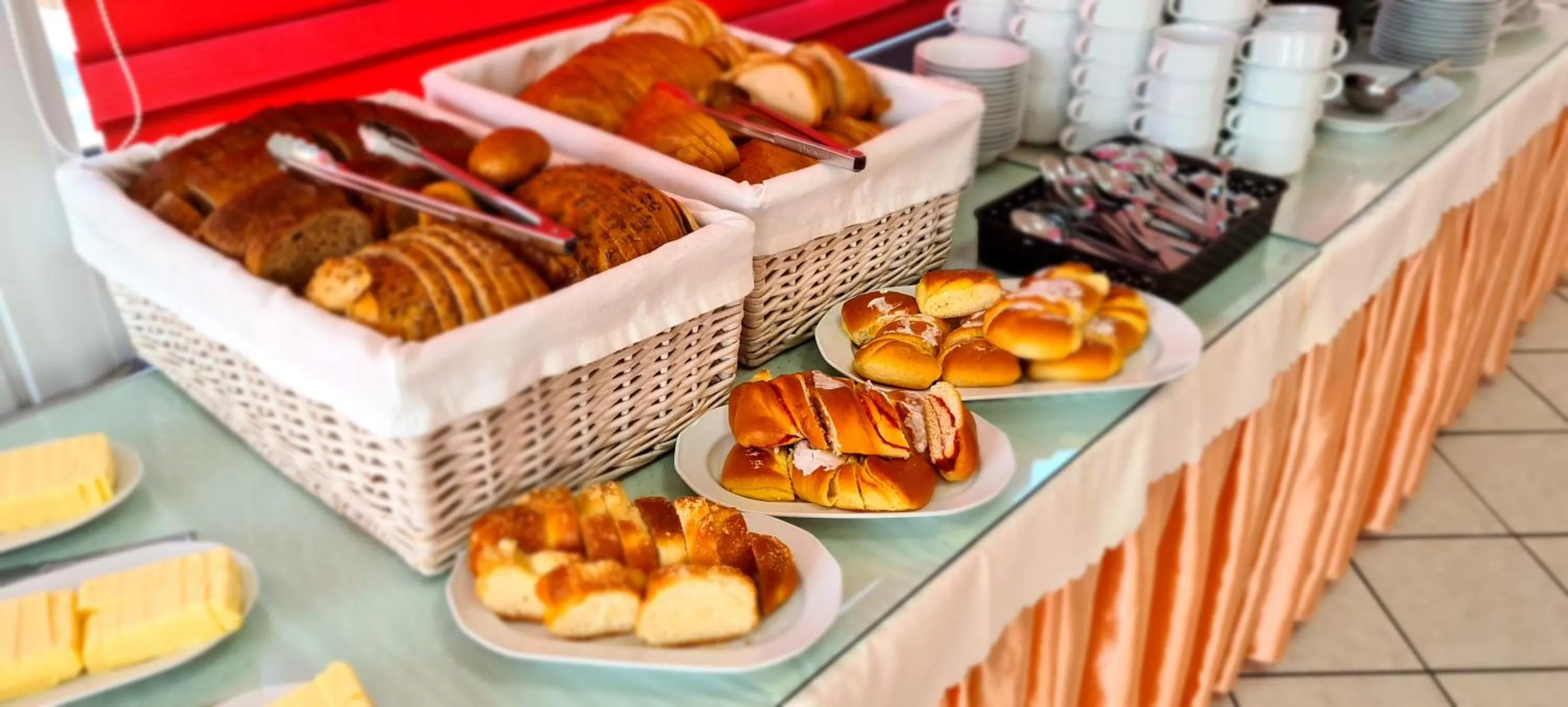 Restaurant/places to eat in Ośrodek Wypoczynkowy Gwarek Ustronie Morskie