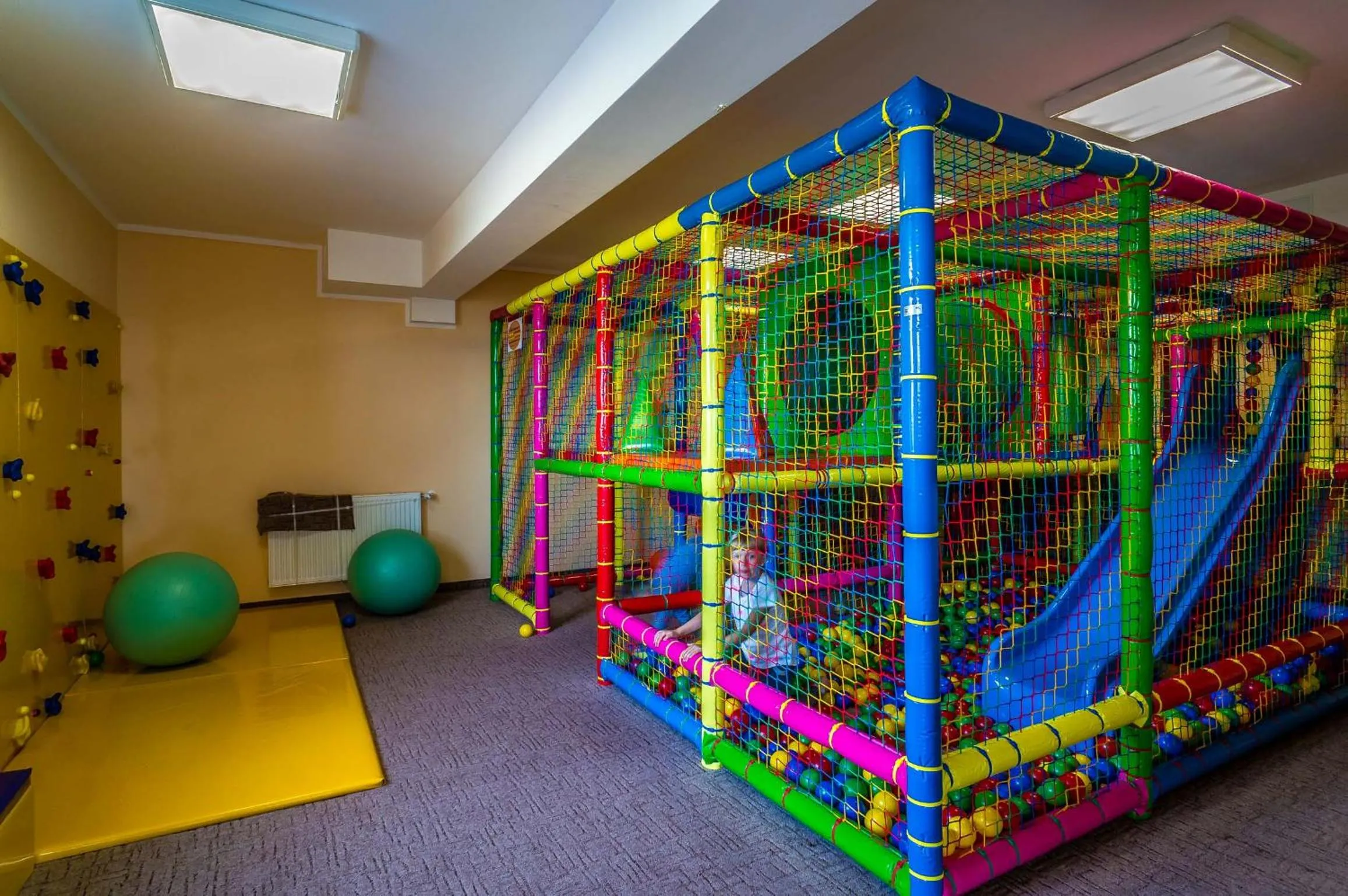 Children play ground in Ośrodek Wypoczynkowy Gwarek Ustronie Morskie