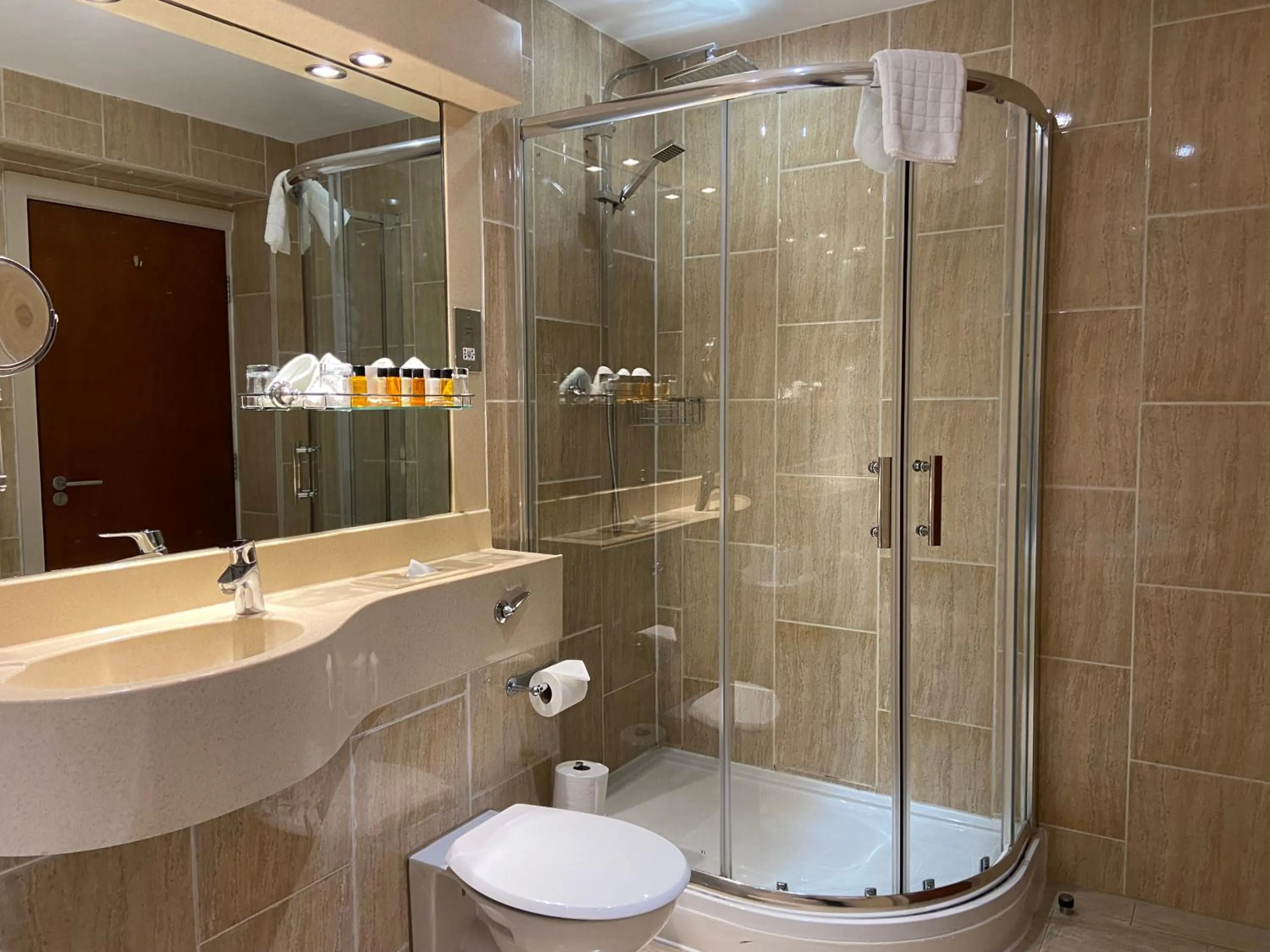 Shower in The Liner at Liverpool