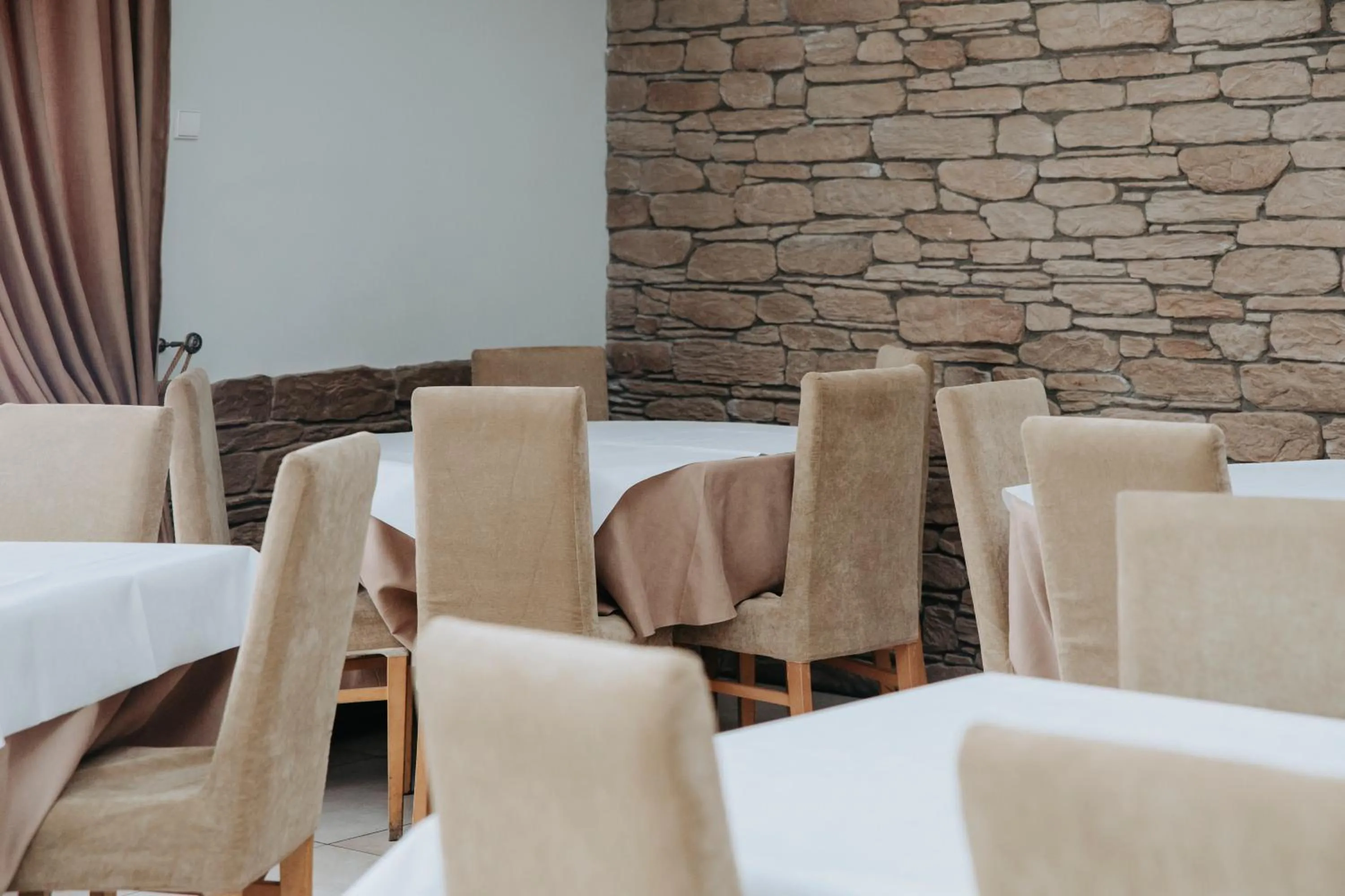 Restaurant/places to eat in Verslo Klasė-easy to stay