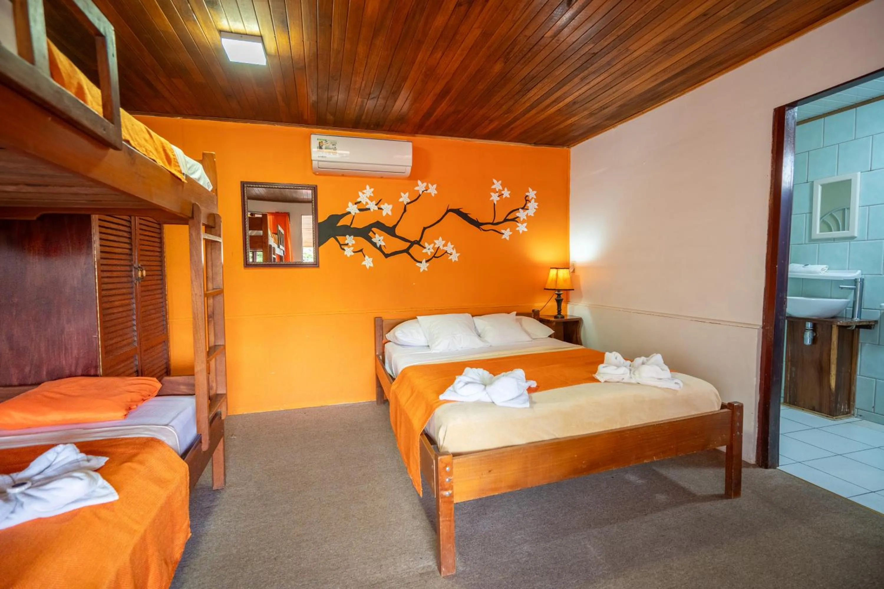 Bedroom, Bed in Adventure Park & Hotel Vista Golfo