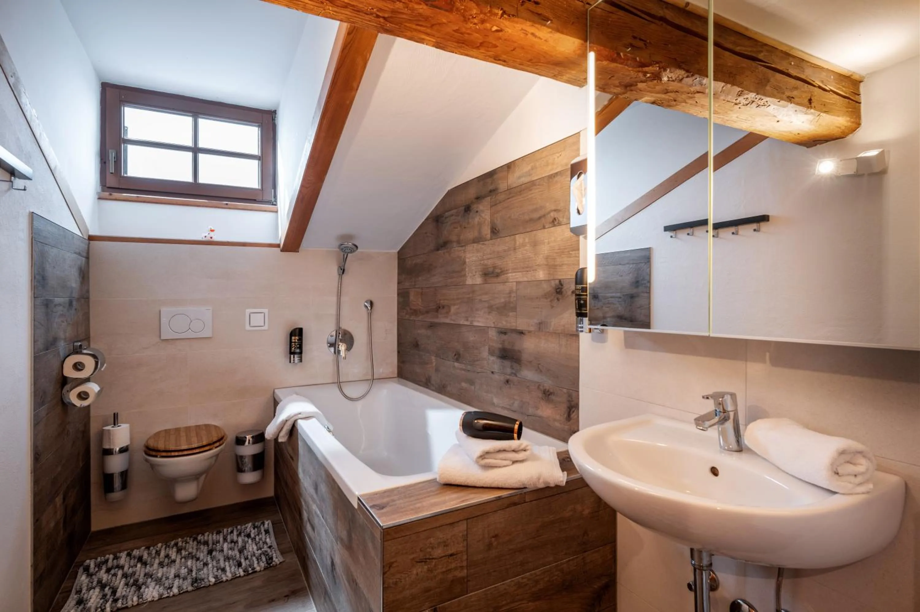 Berg'k'hof Kaisertal - Alpine Hideaway