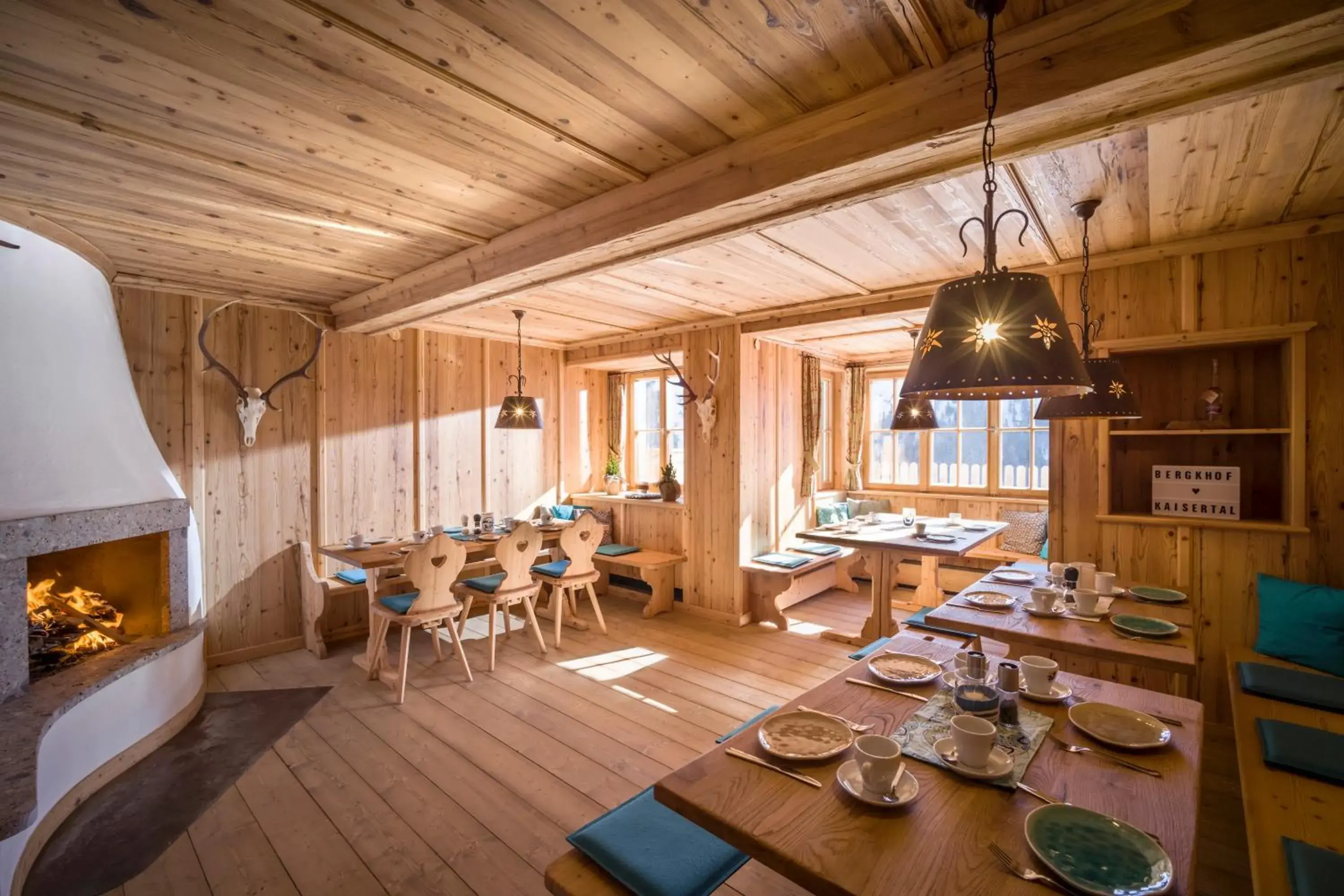 Restaurant/places to eat in Berg'k'hof Kaisertal - Alpine Hideaway Restaurant/places to eat in Berg'k'hof Kaisertal - Alpine Hideaway