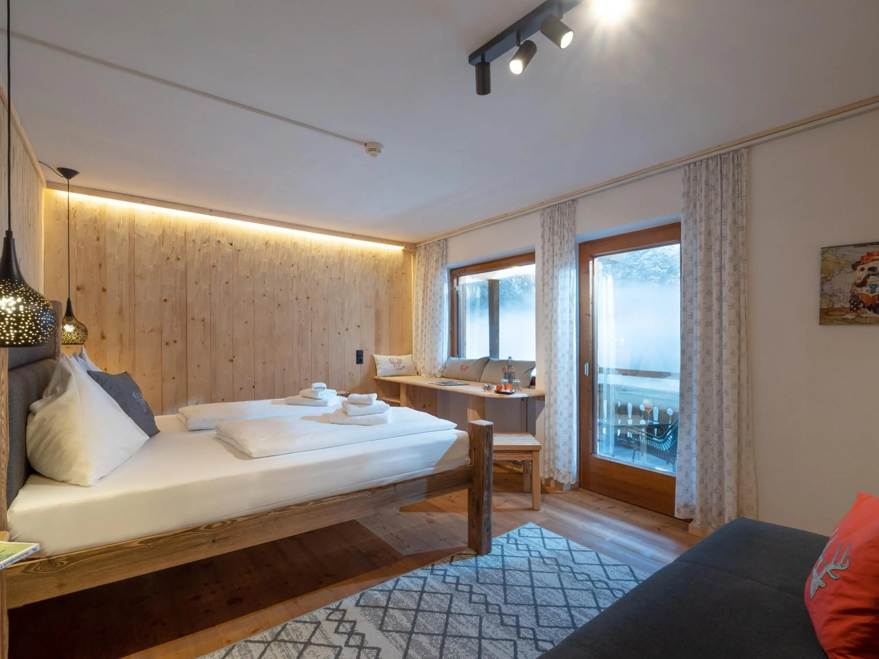 Photo of the whole room, Bed in Berg'k'hof Kaisertal - Alpine Hideaway