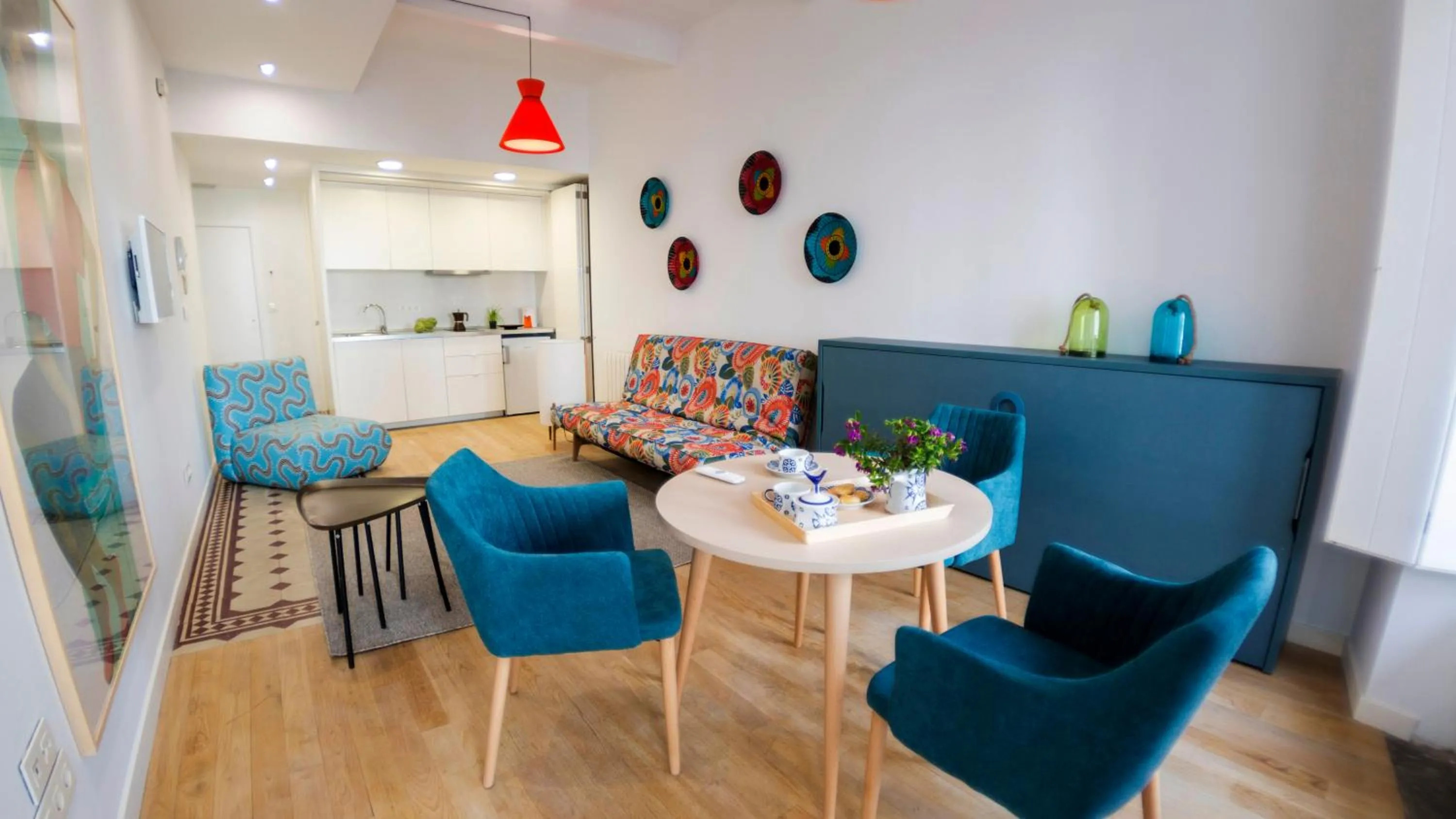 Kitchen or kitchenette, Seating Area in El Faro de Pepa by Como en Casa