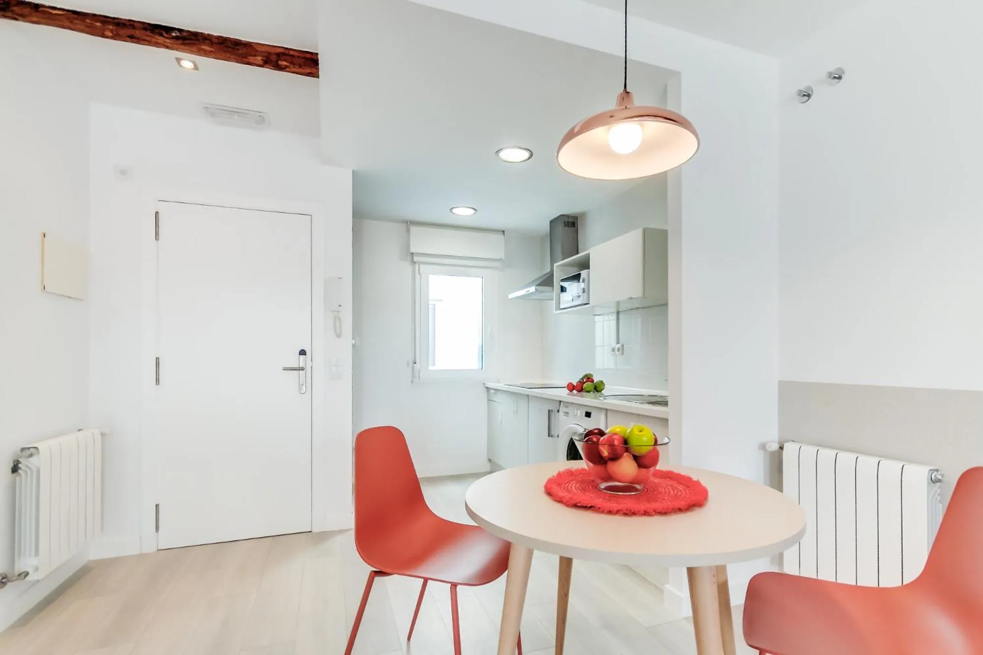 Kitchen or kitchenette, Dining Area in El Faro de Pepa by Como en Casa