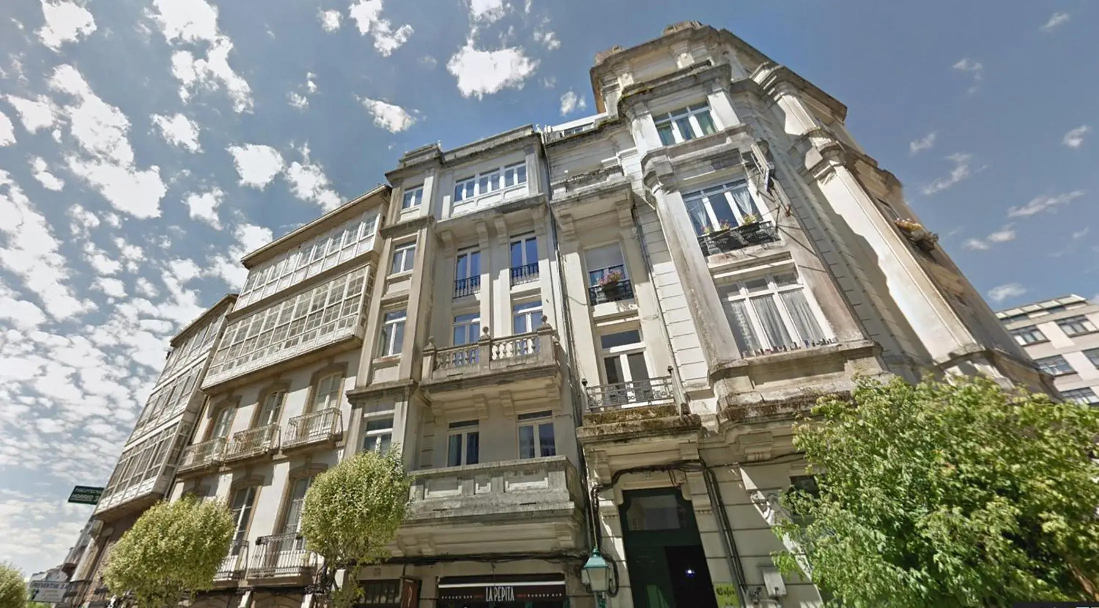 Property building in Santiago Center Rooms Property building in Santiago Center Rooms