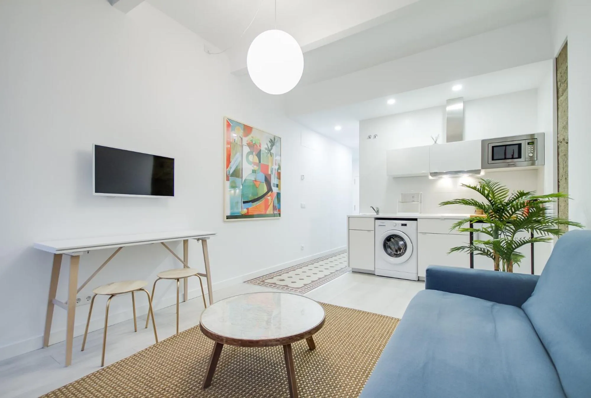 Kitchen or kitchenette, Seating Area in El Faro de Pepa by Como en Casa