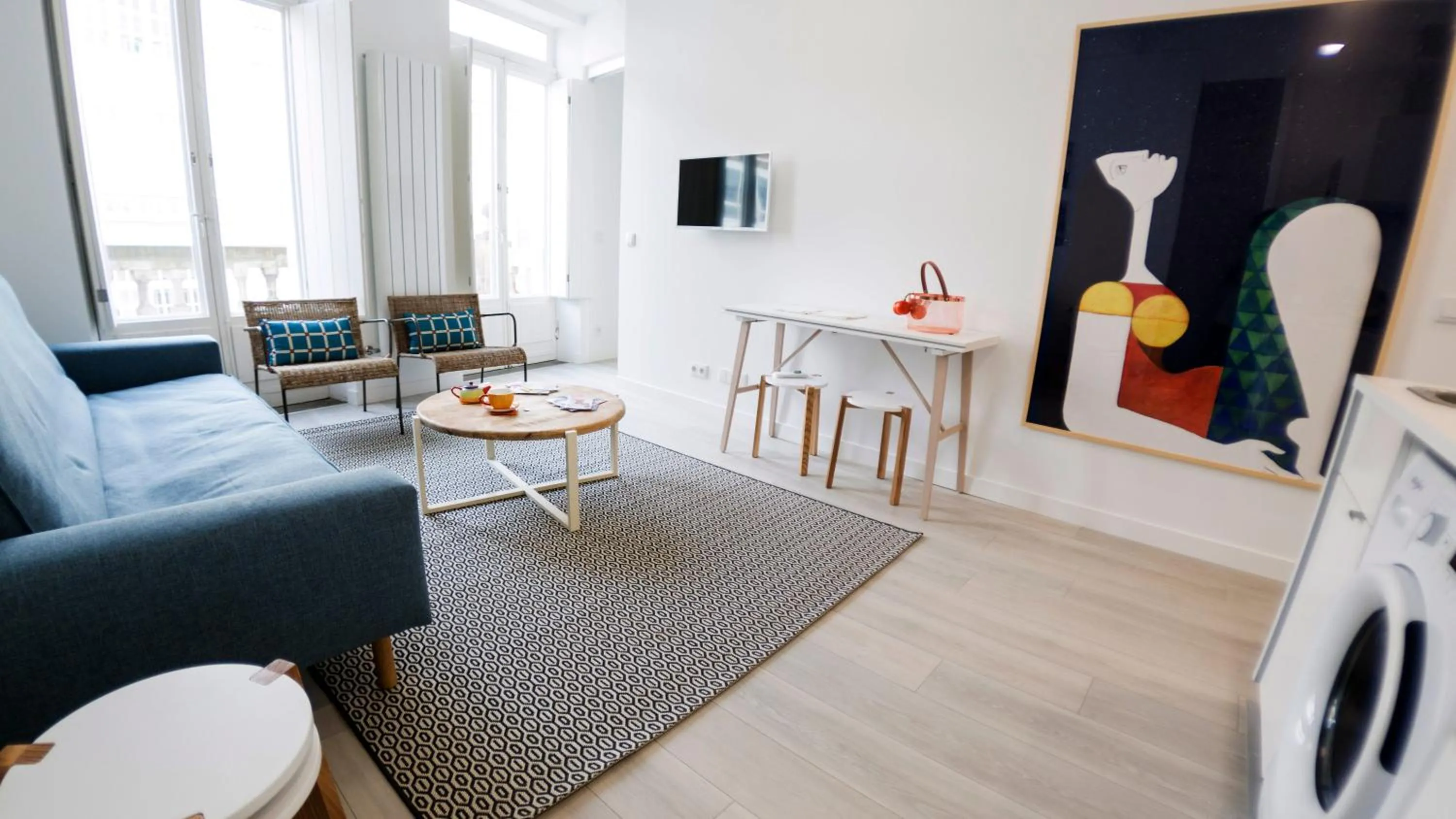 Kitchen or kitchenette, Seating Area in El Faro de Pepa by Como en Casa