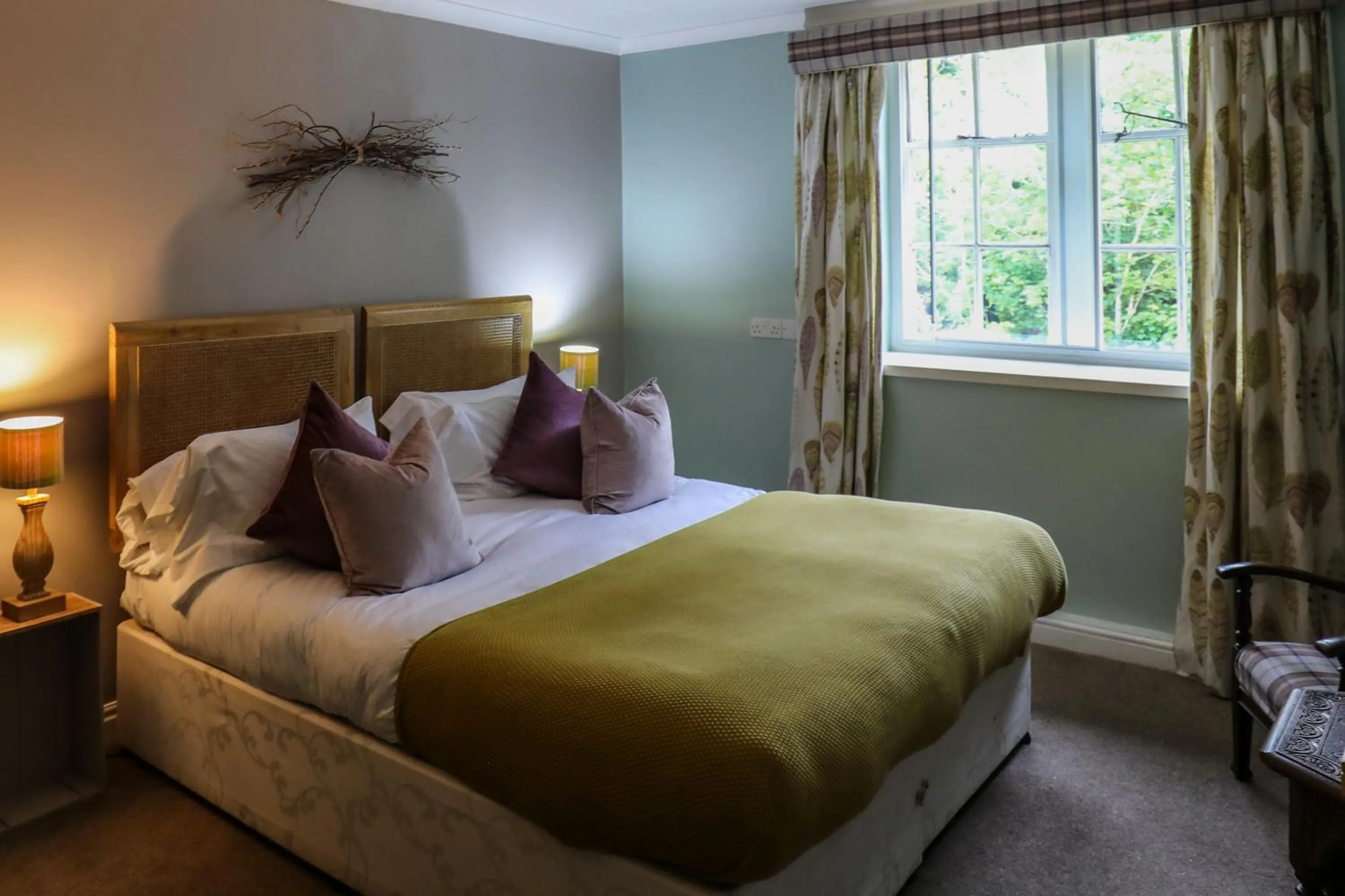 Bed in The Black Swan