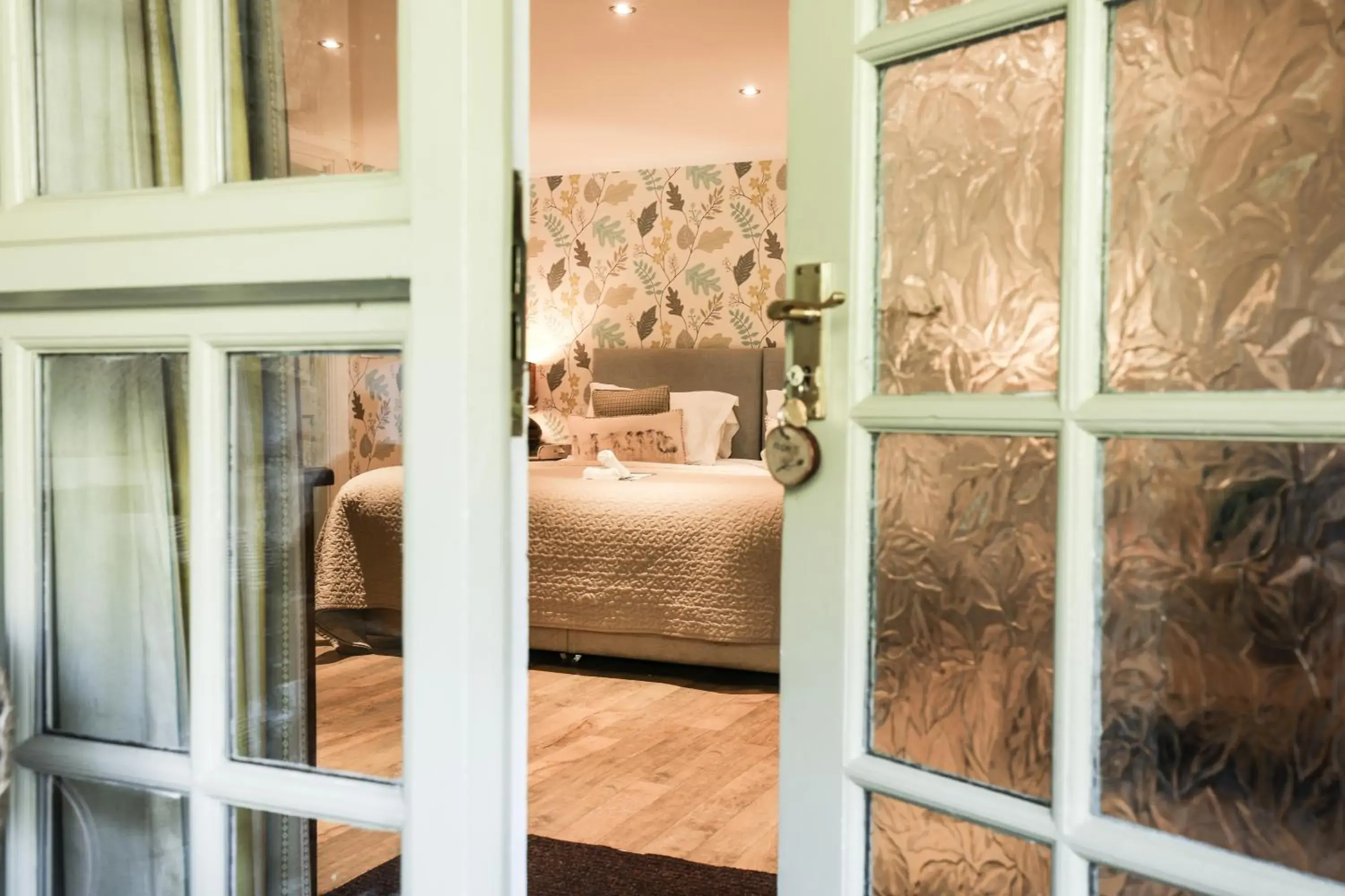 Superior Double Annex Ground Floor in The Black Swan Superior Double Annex Ground Floor in The Black Swan