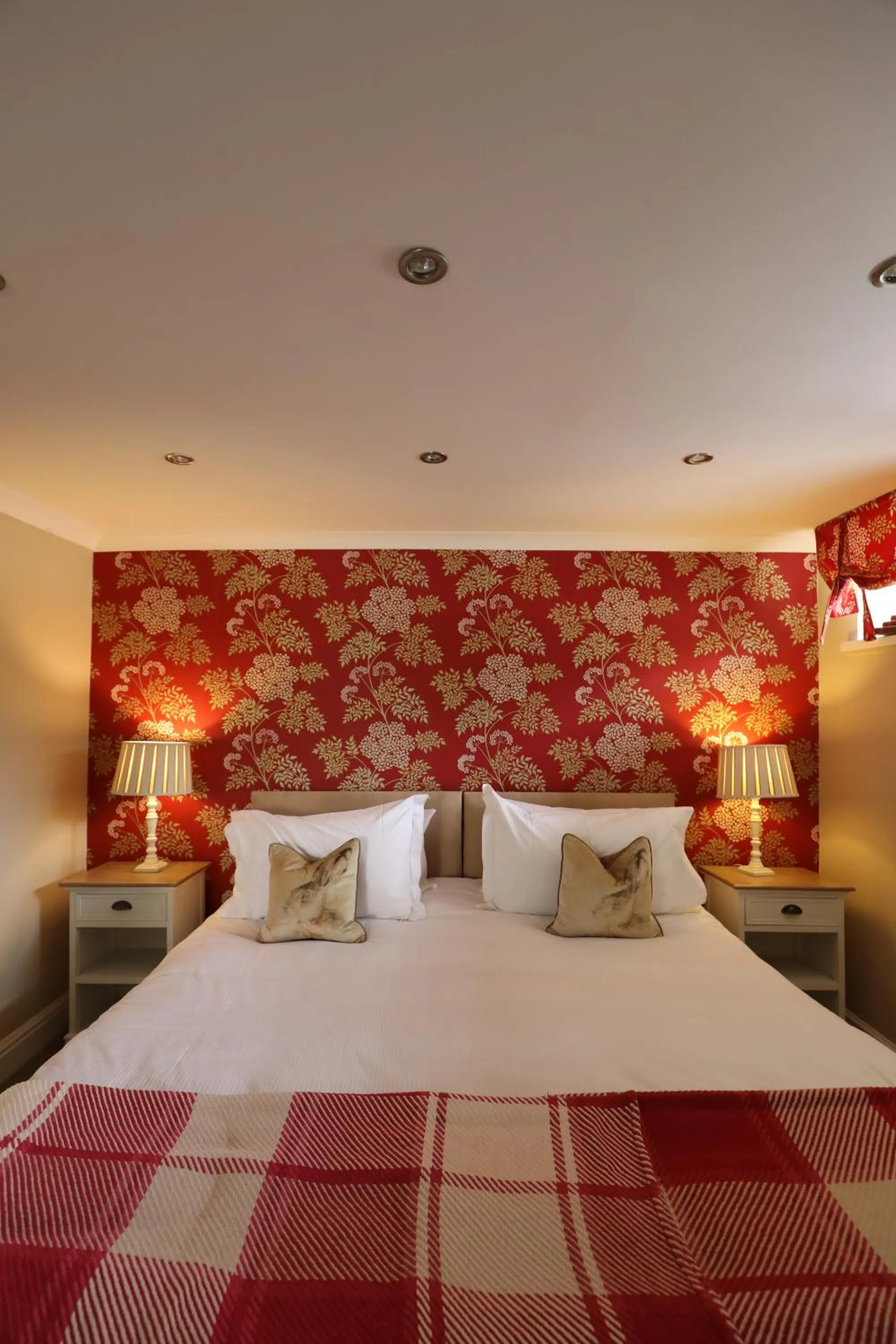 Bed in The Black Swan