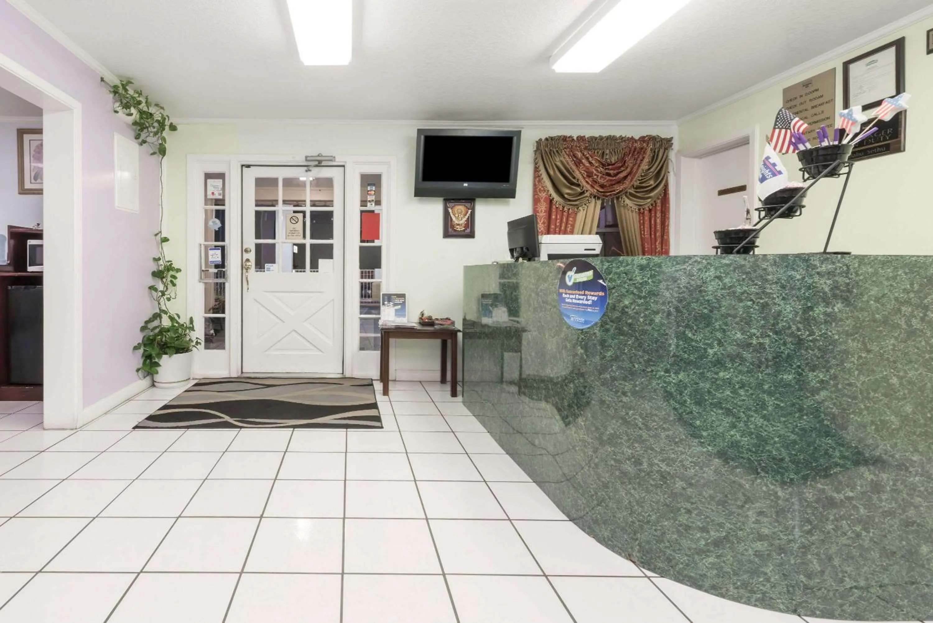 Lobby or reception, Lobby/Reception in Relax Inn Mineral Wells